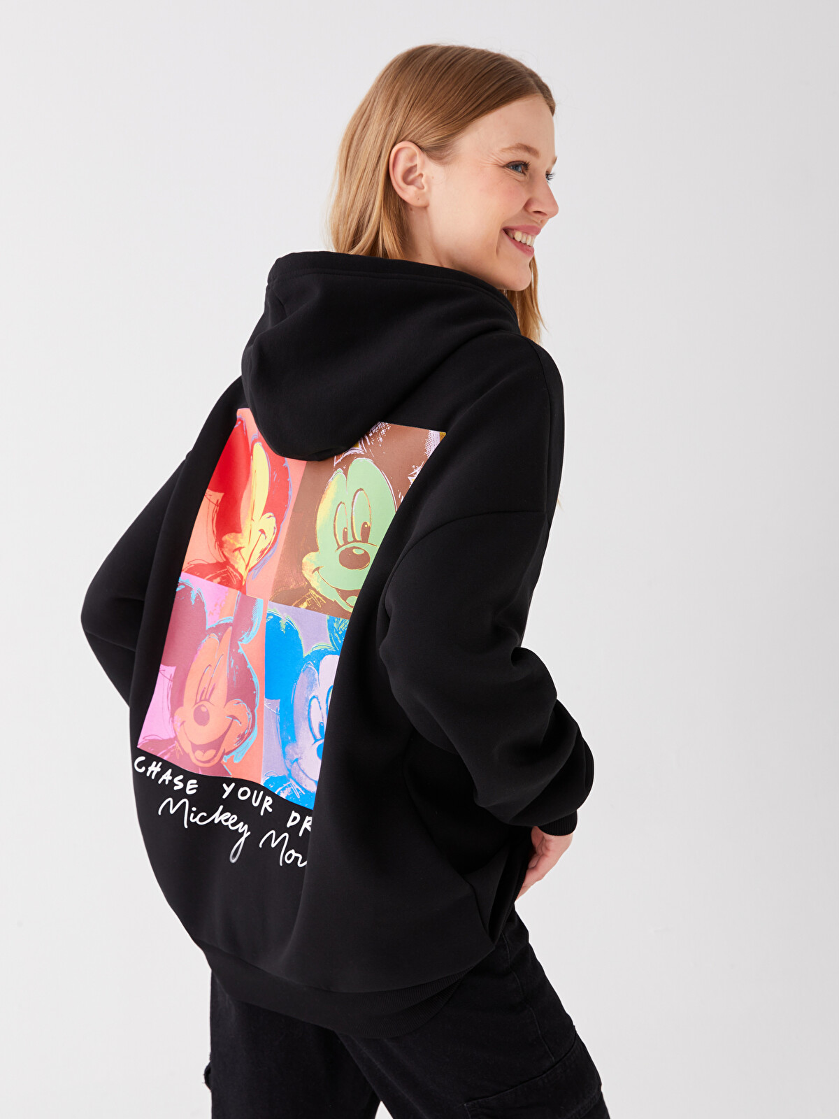 LCW Vision Siyah Mickey Mouse Baskılı Uzun Kollu Oversize Kadın