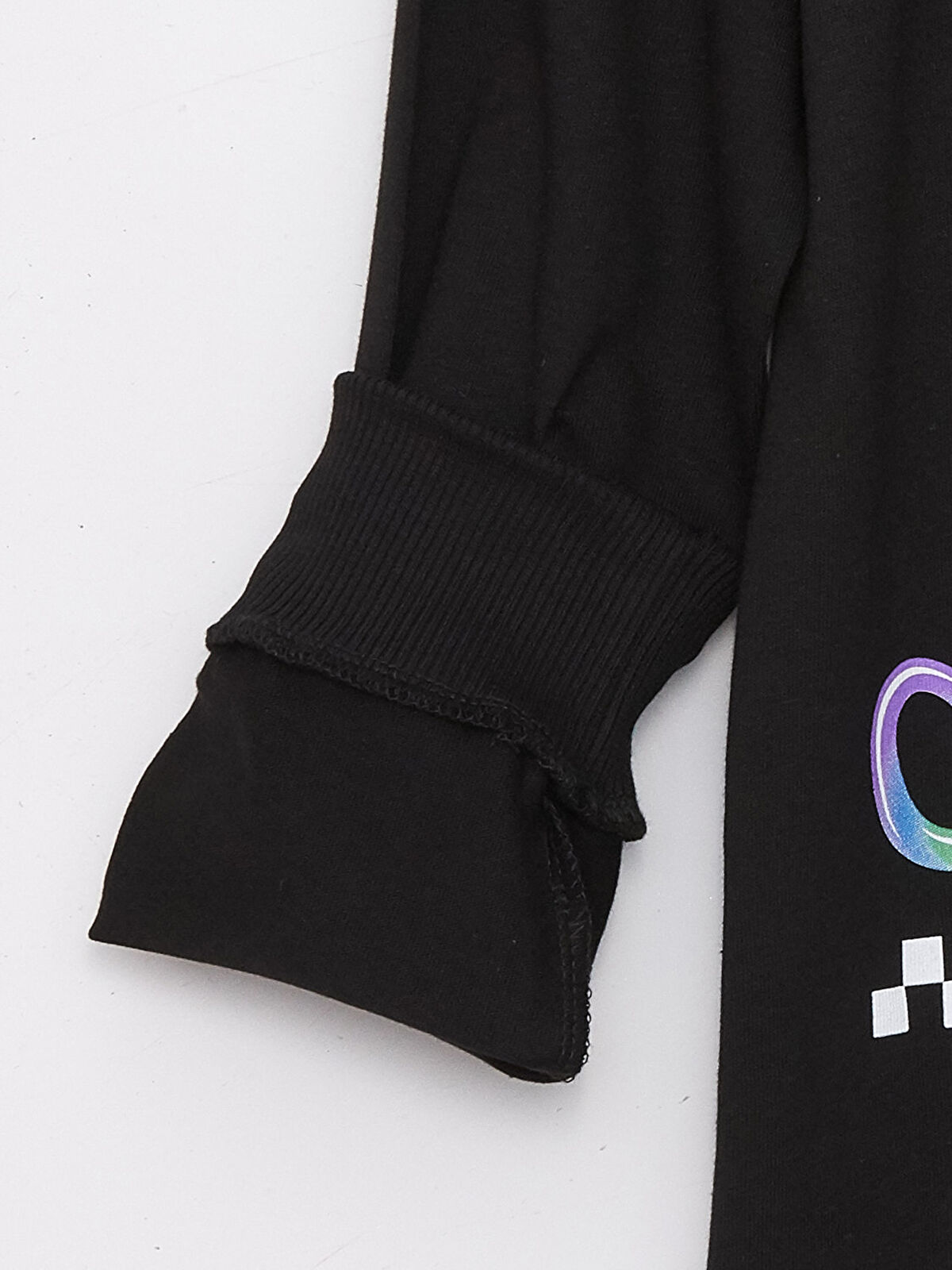 LCW Kids Siyah Bisiklet Yaka Sonic Baskılı Uzun Kollu Erkek Çocuk