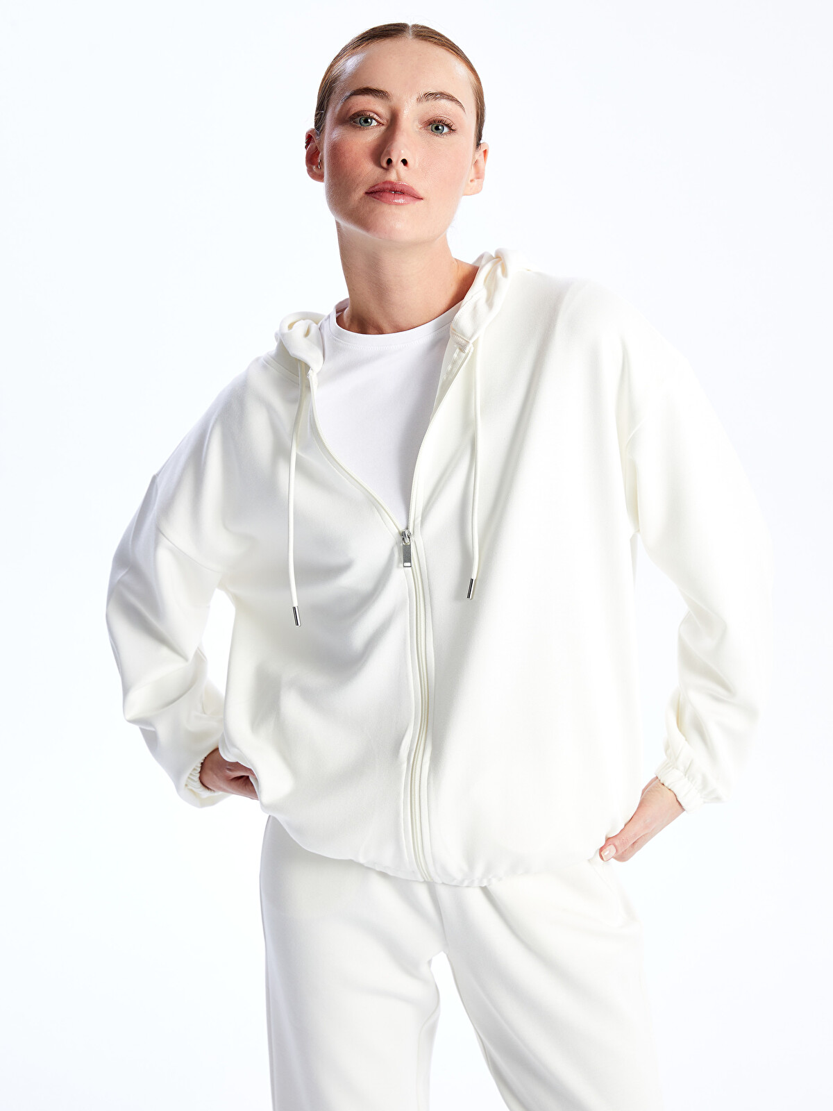 LCWAIKIKI Basic Kapüşonlu Oversize Kadın Fermuarlı Sweatshirt
