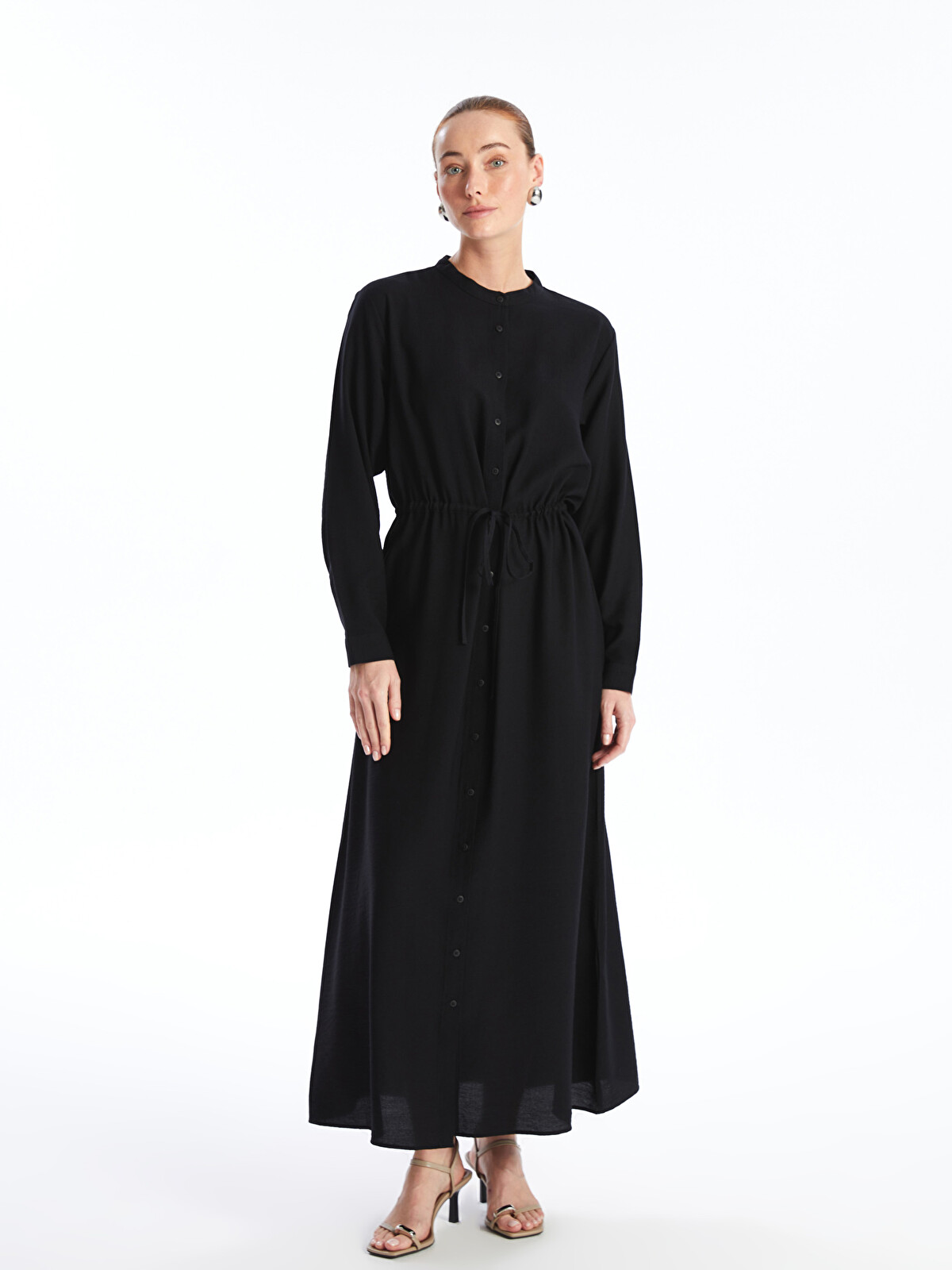 黒服ページ LCWAIKIKI Classic Siyah Bisiklet Yaka Düz Uzun Kollu Kadın Elbise