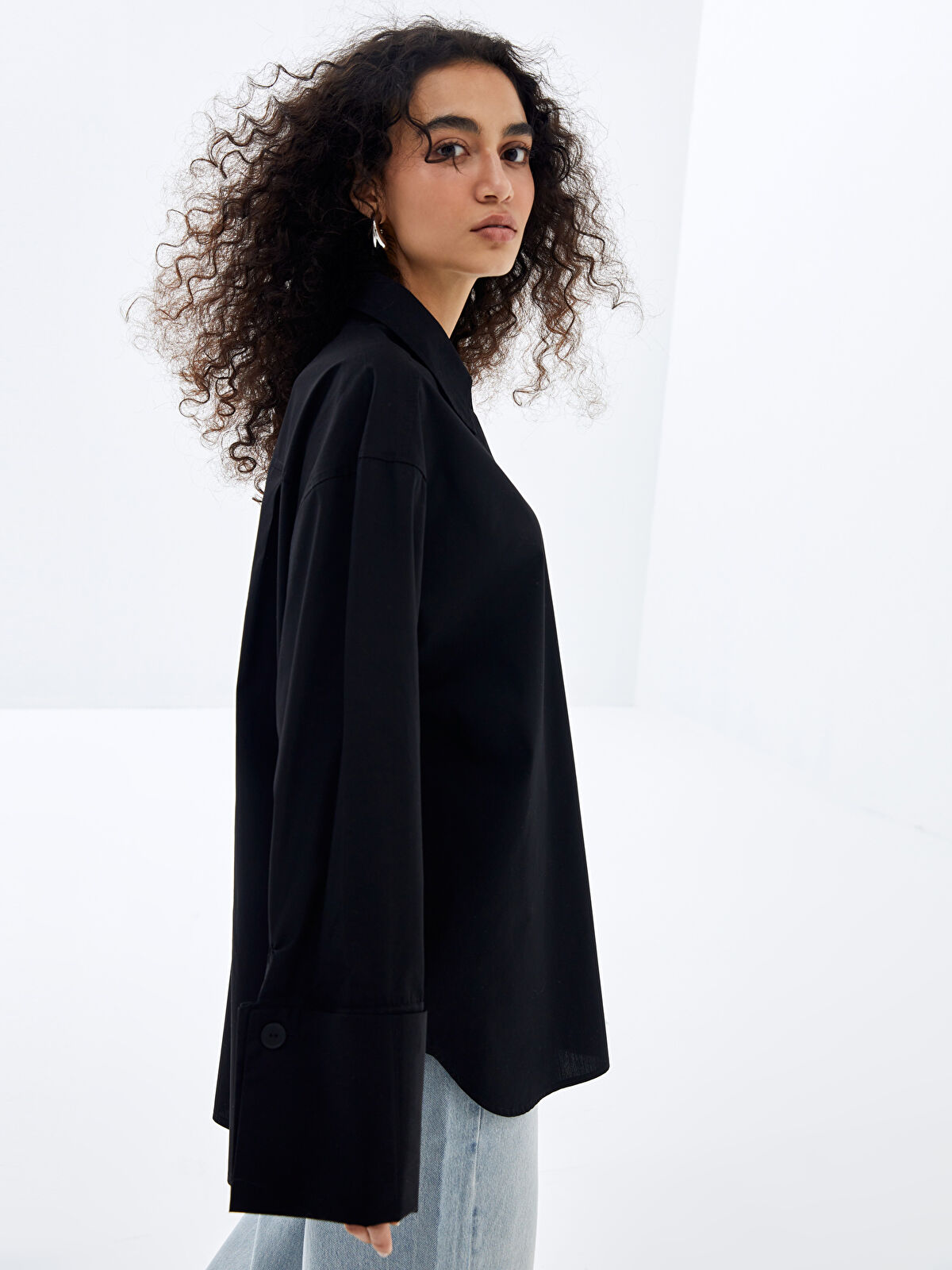 suavele TOROMI DRAPE L/S SHIRT 黒 suavele TOROMI DRAPE L/S SHIRT 黒 suavele TOROMI DRAPE L/S SHIRT 黒