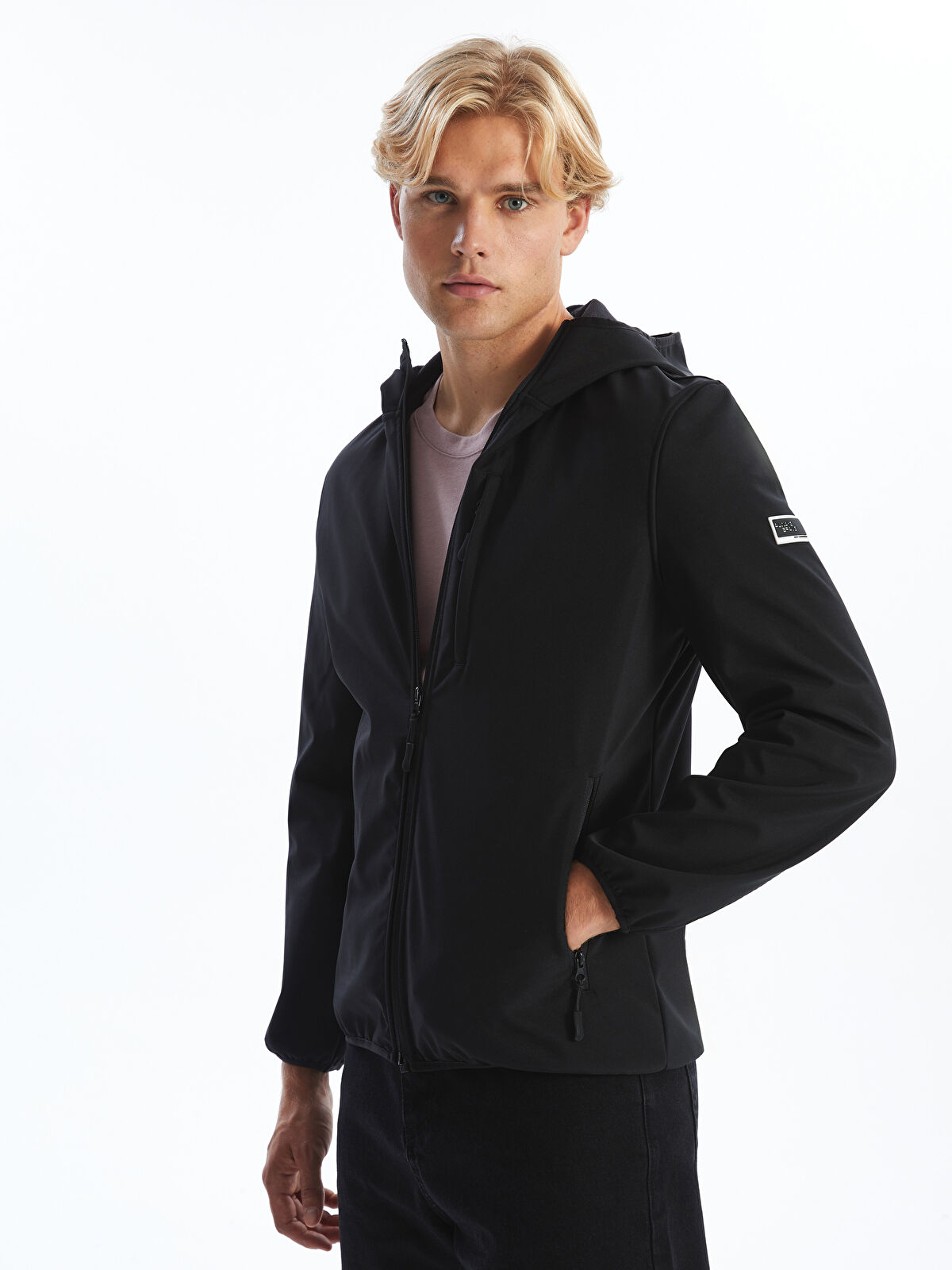 XSIDE Siyah Standart Kalıp Kapüşonlu Softshell Erkek Mont