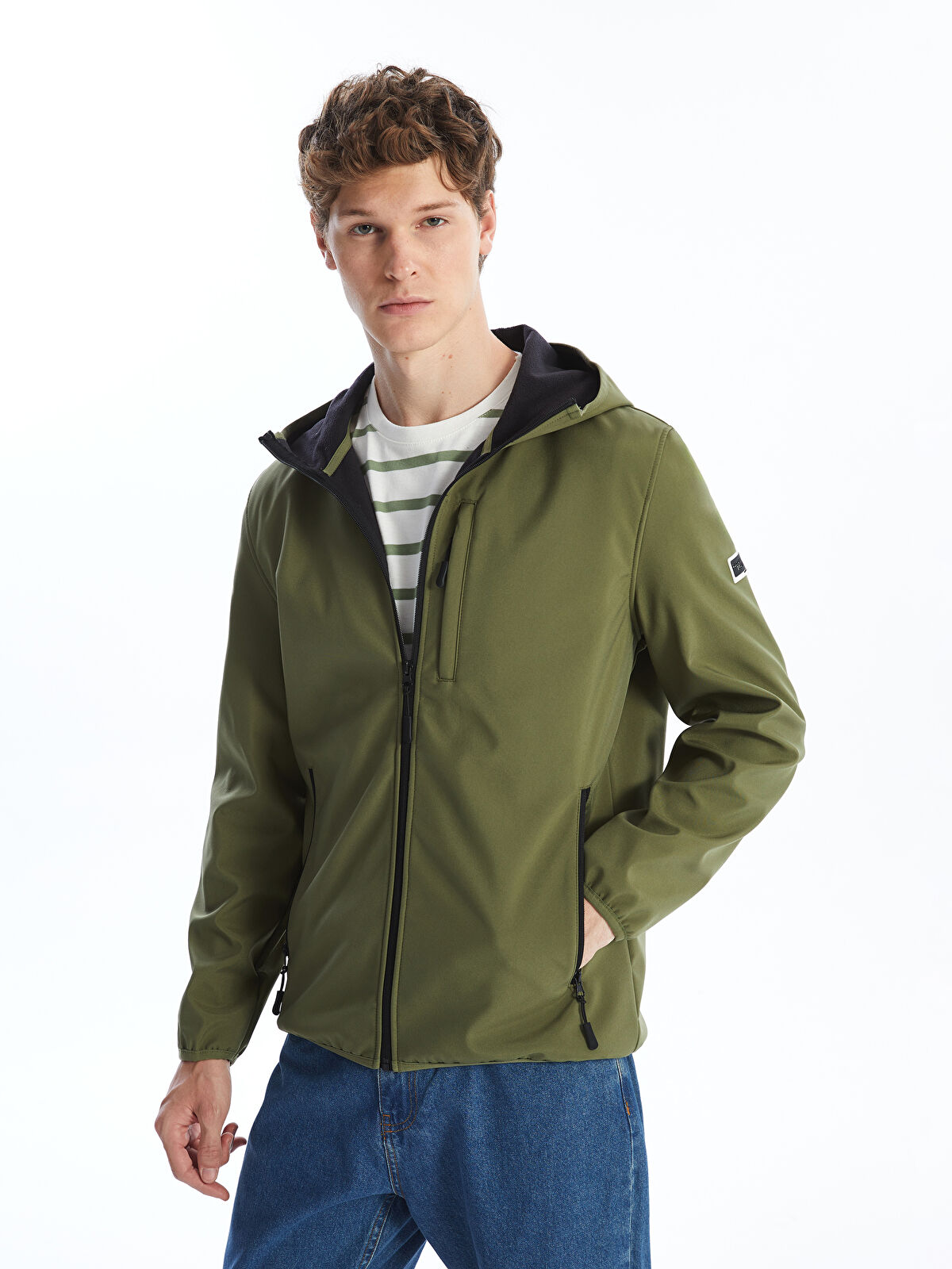 XSIDE Haki Standart Kalıp Kapüşonlu Softshell Erkek Mont