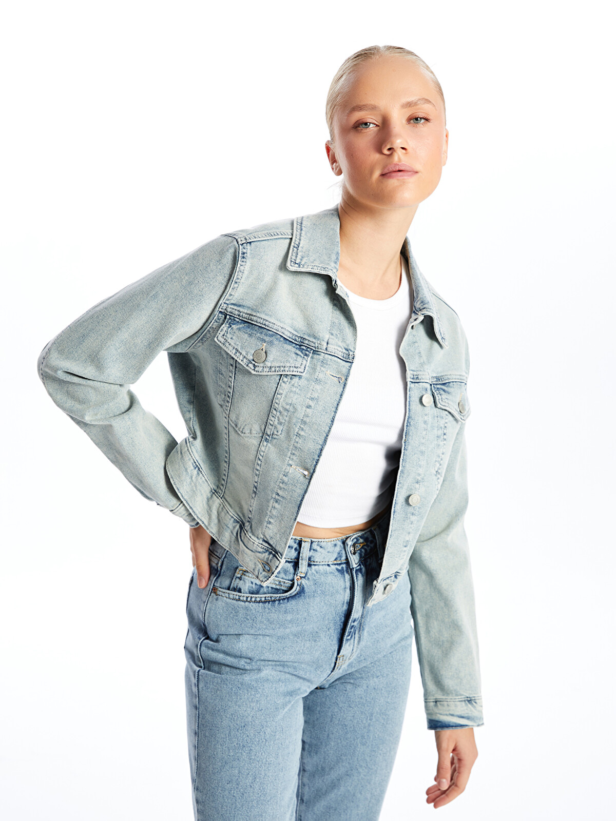 XSIDE Gömlek Yaka Crop Kadın Jean Ceket - W46184Z8-K9M | LC Waikiki
