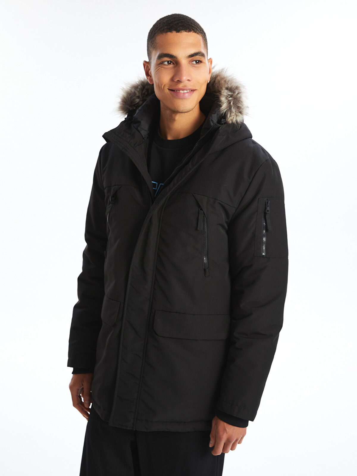 XSIDE Siyah Standart Kalıp Kapüşonlu Erkek Parka - W4BD83Z8-CVL | LCW XSIDE Siyah Standart Kalıp Kapüşonlu Erkek Parka - W4BD83Z8-CVL | LCW