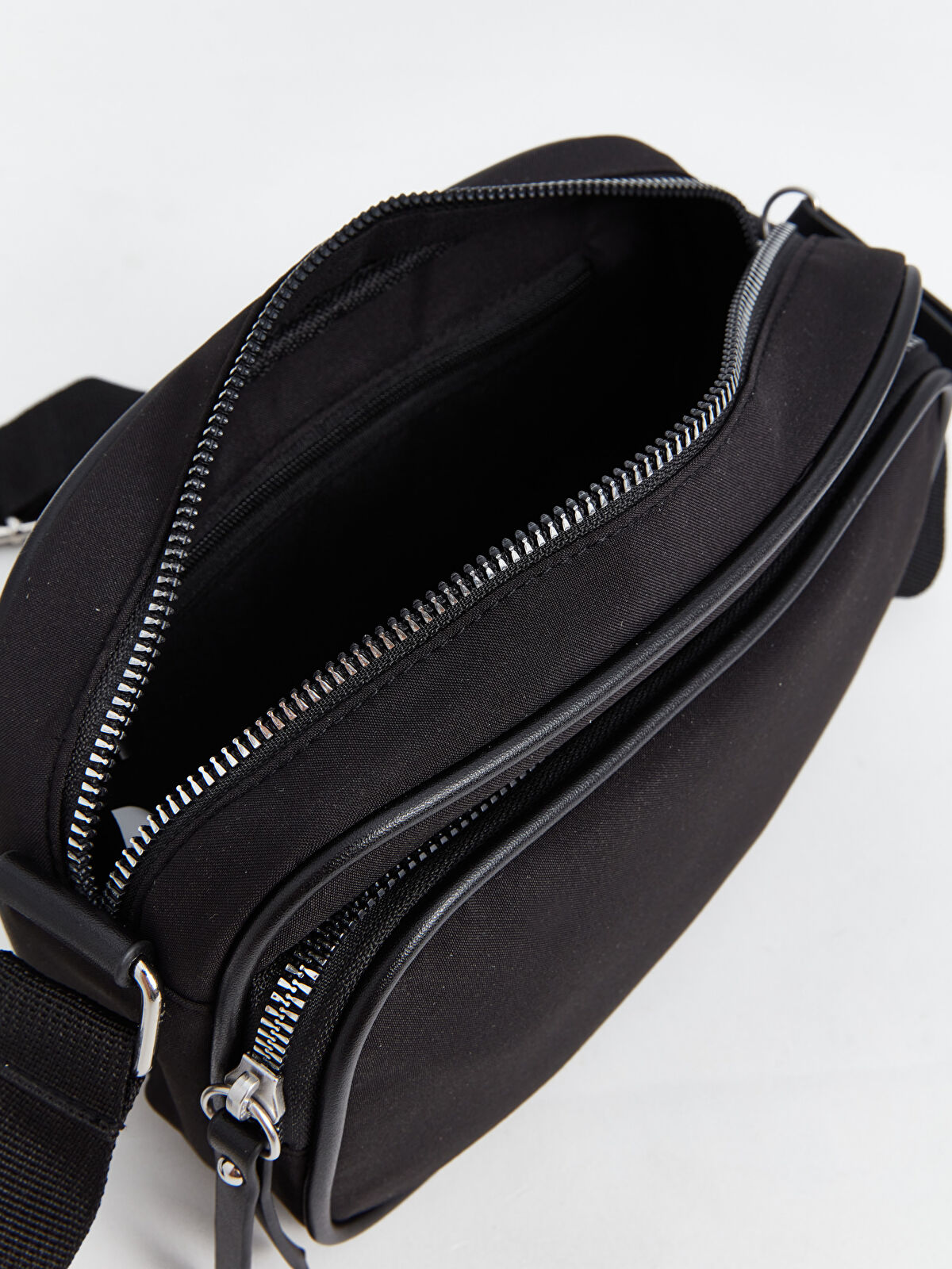 LCW ACCESSORIES Zippered Women's Shoulder Bag -W4BQ94Z8-CVL