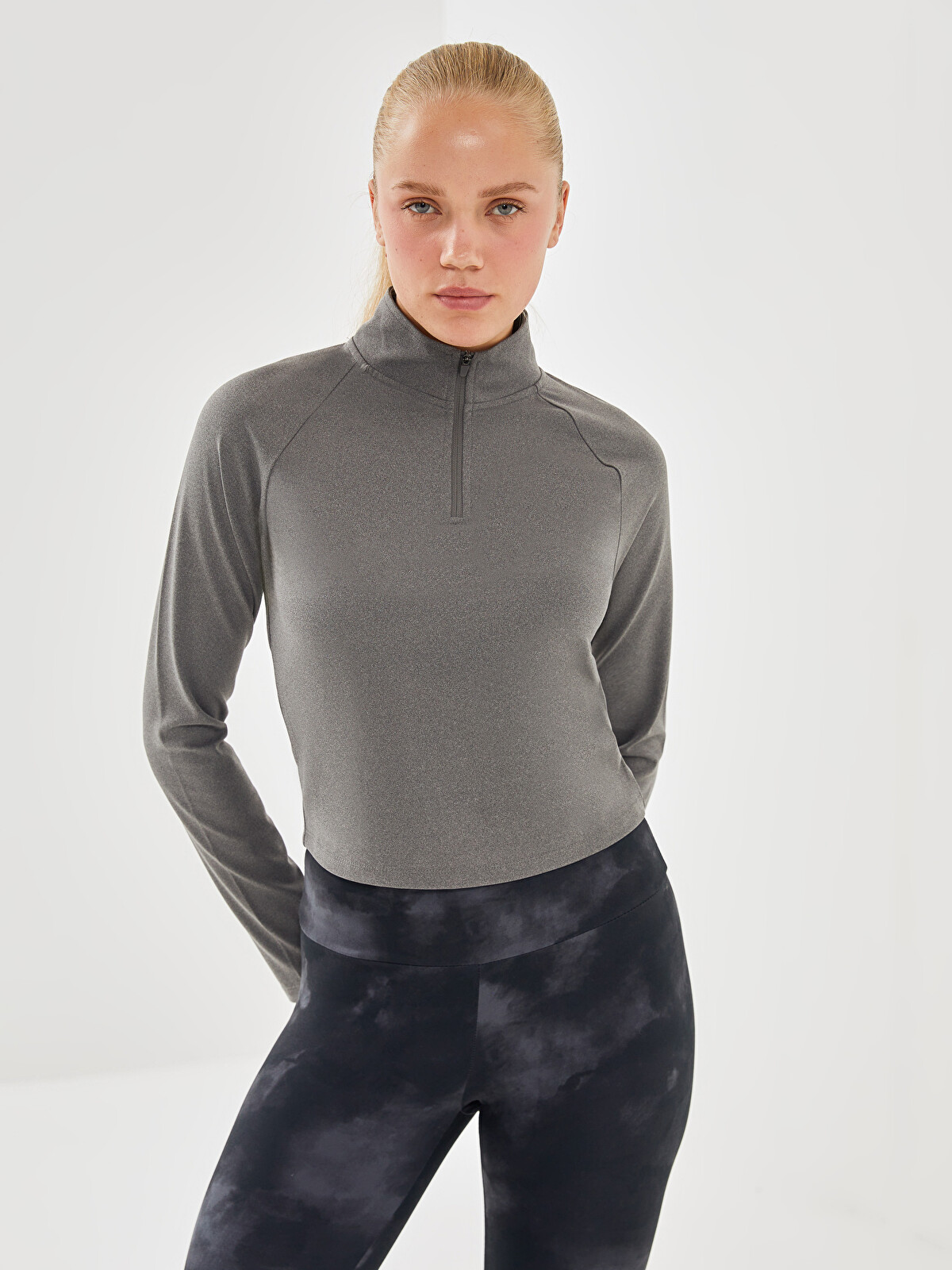 XSIDE ACTIVE Dik Yaka Kadın Spor Tişört - W4CD21Z8-L8N | LC Waikiki