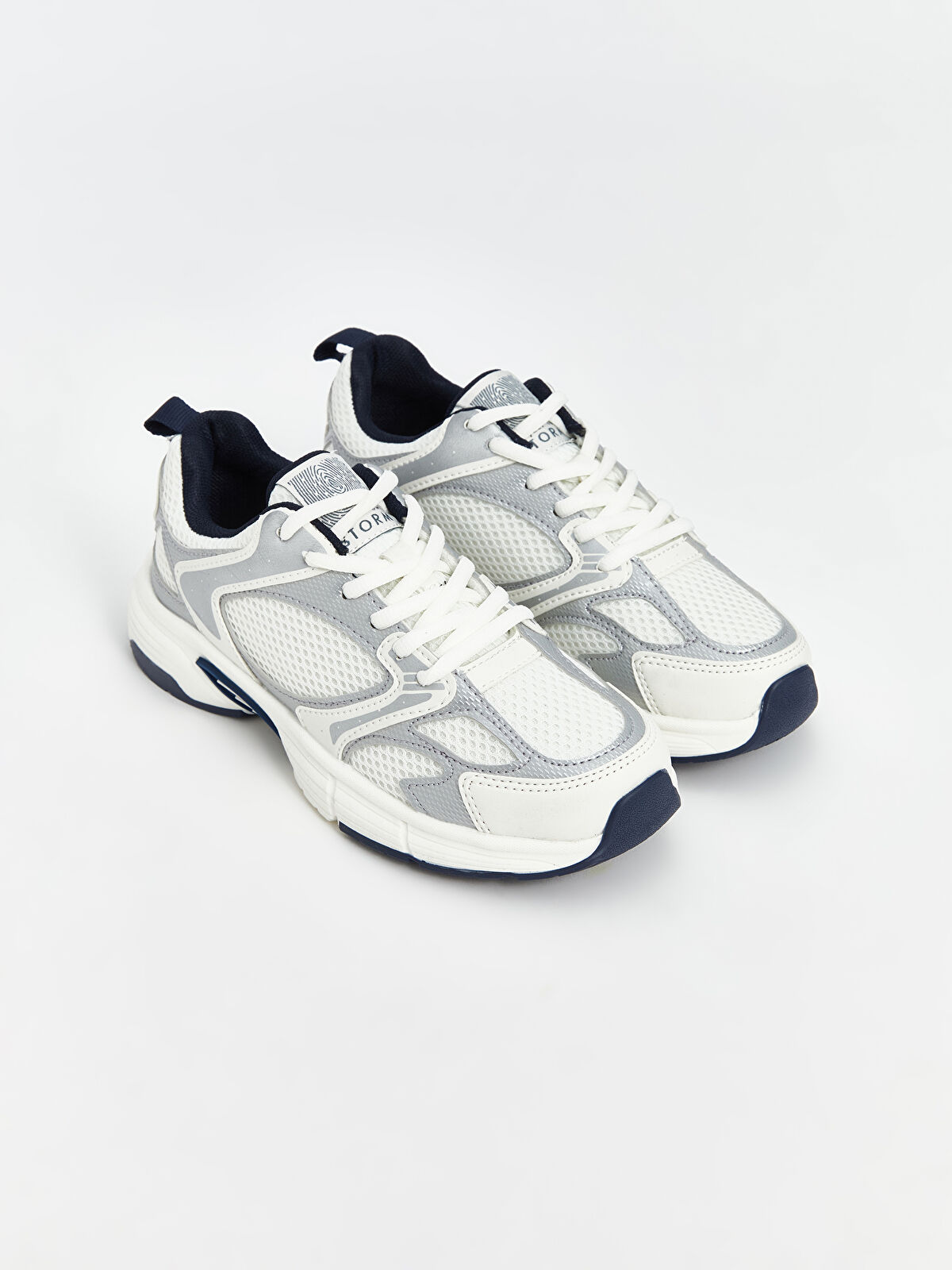 LCW STEPS Gri Bağcıklı Kadın Spor Ayakkabı - W4KN73Z8-G8Z | LCW