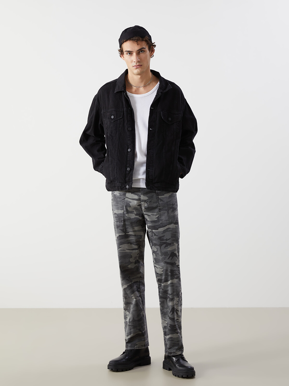 わたはるページ　40 XSIDE Standart Kalıp Gabardin Erkek Pantolon - W4LO07Z8-F9C | LC