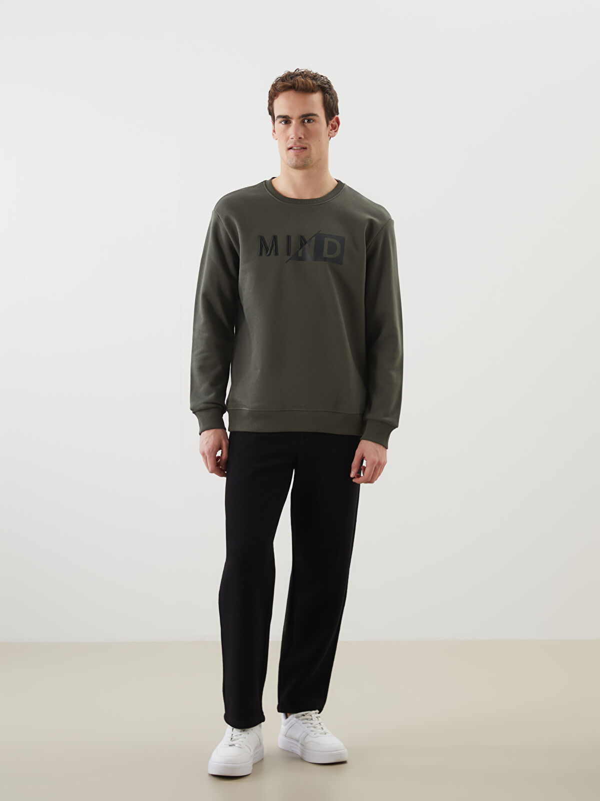 メンズウェア TANGRAM TSL LOGO SWEAT CREW IVY GREEN Gold Tab™ Ivy League Zip Sweatshirt - Green | Levi's® US