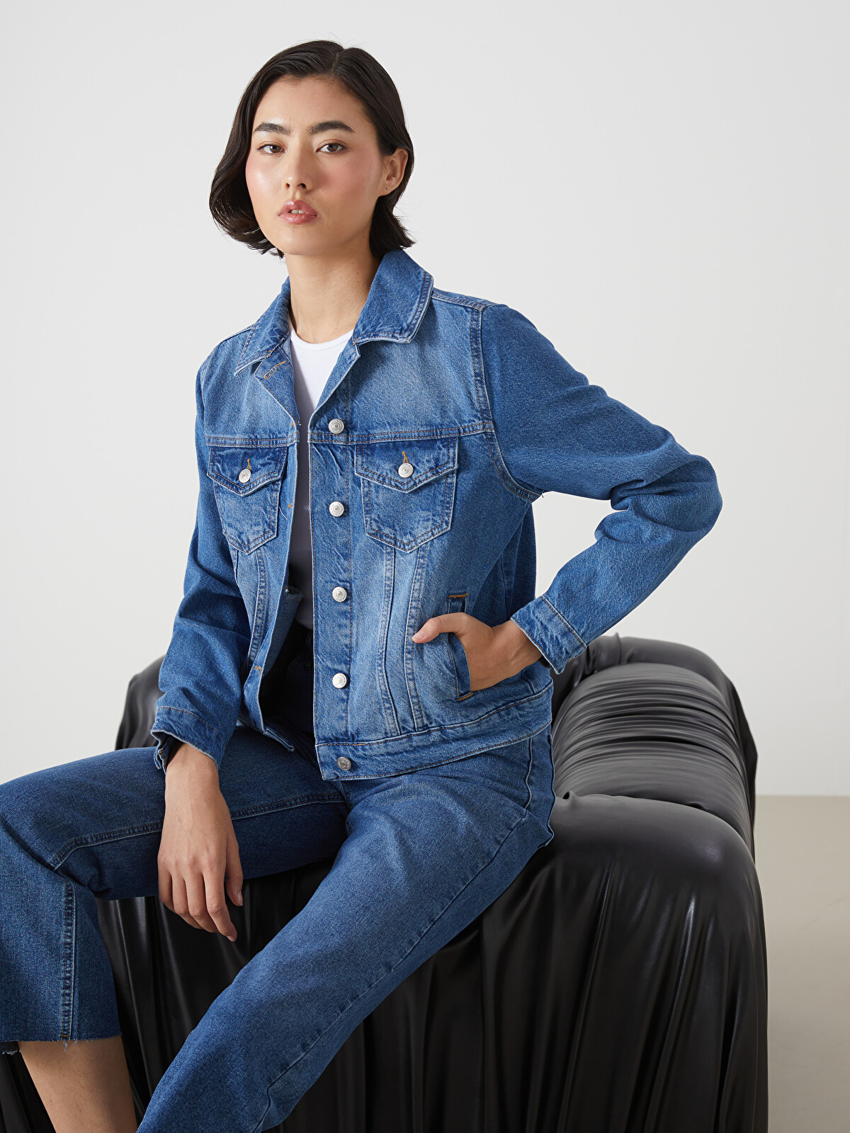 LCW Vision Collared Neck Plain Long Sleeve Women's Denim Jacket