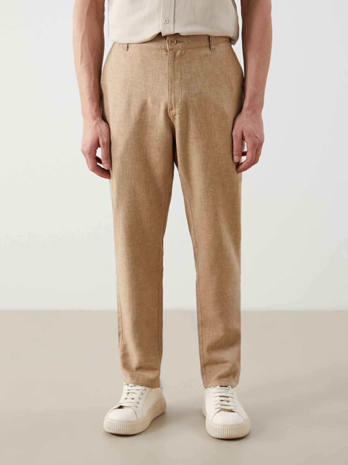 LCWAIKIKI Classic Man Beige Chino Trousers - S51104Z8-Z4P | LC Waikiki
