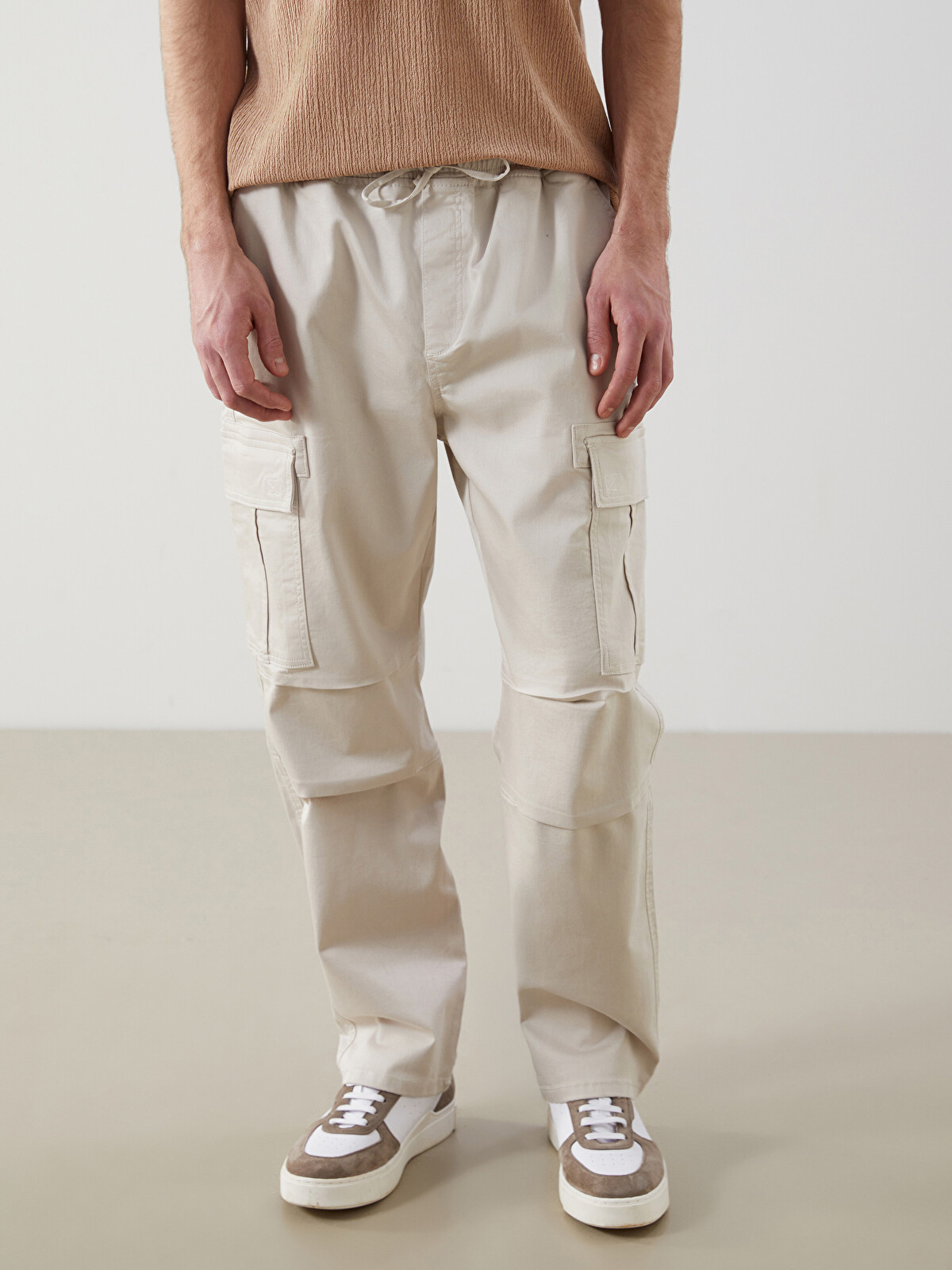 XSIDE Standard Fit Men's Cargo Trousers - S51564Z8-VKC | LC Waikiki