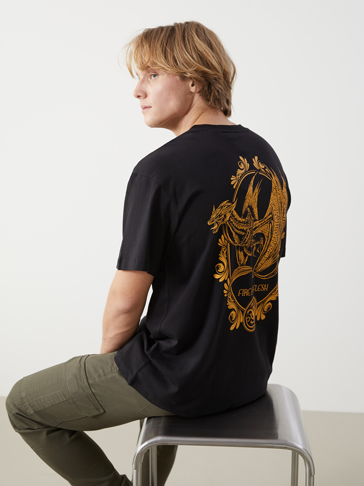 LCW Vision Crew Neck Short Sleeve House Of The Dragon Printed