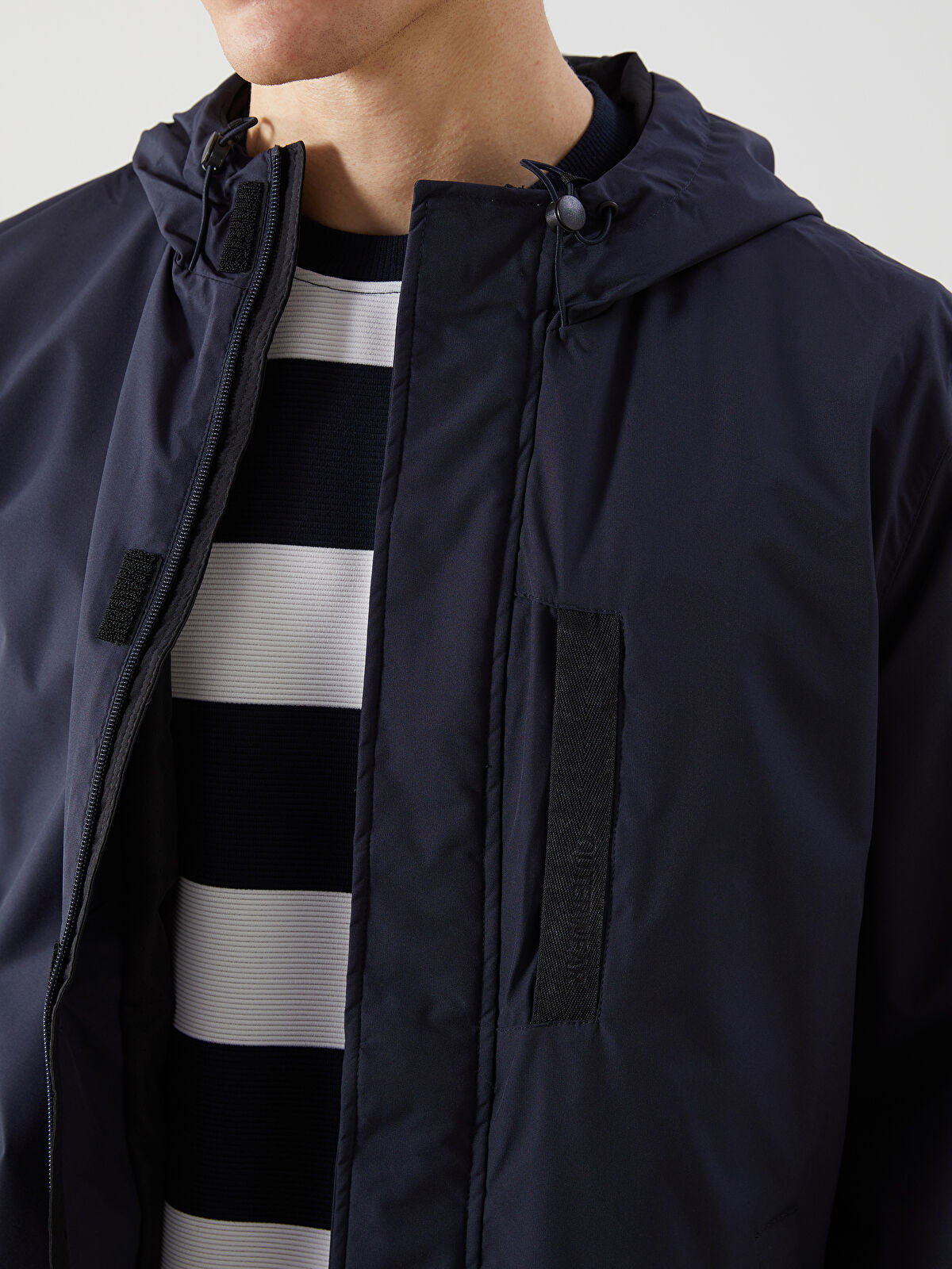 LCWAIKIKI Classic Standard Fit Hooded Men's Coat -S52517Z8