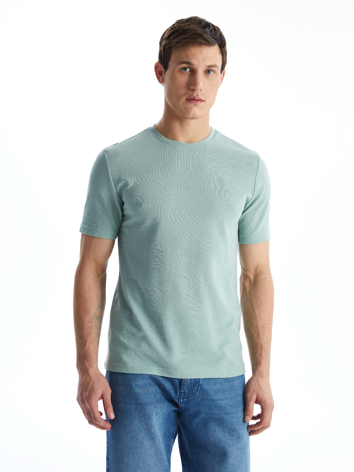 LCWAIKIKI Classic Crew Neck Short Sleeve Men's Textured T-shirt