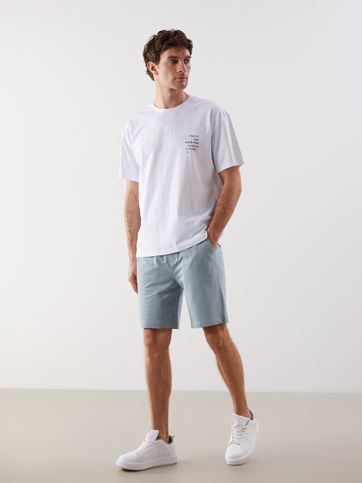 LCWAIKIKI Classic Standard Fit Men's Shorts - S53431Z8-SPD | LC