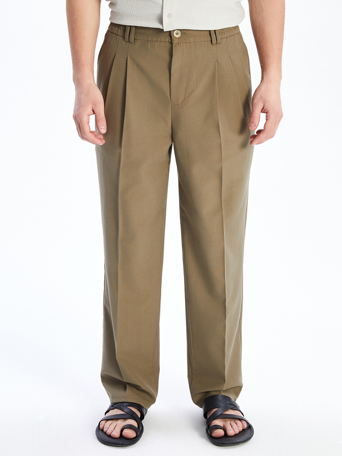 LCW Vision Standard Fit Men's Trousers - S53446Z8-DMK | LC Waikiki