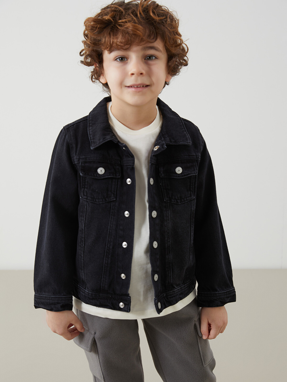 L'Appartement☆Boys denim Jacket LCW Kids Basic Boys' Denim Jacket - S53892Z1-326 - LC Waikiki