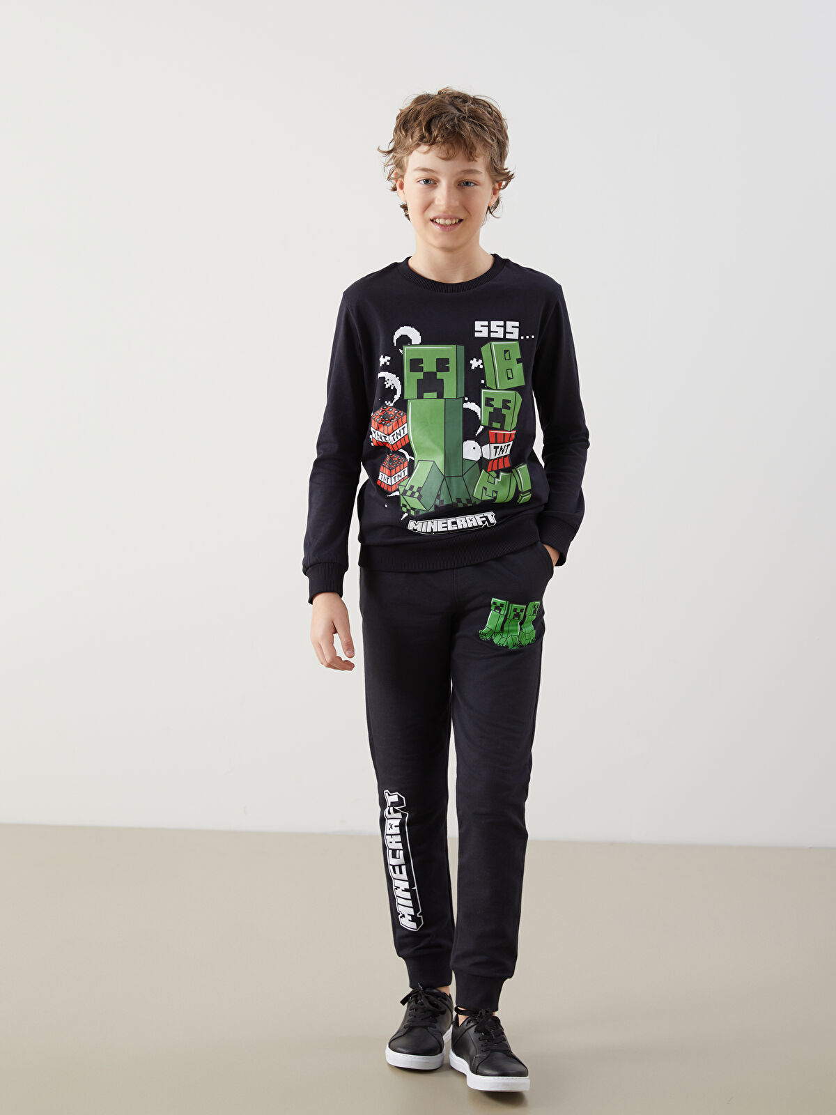 neith. Layered Crush Sweat Pants スウェット Layered Crush Sweat Pants(Camo×Gray) – neith.onlinestore