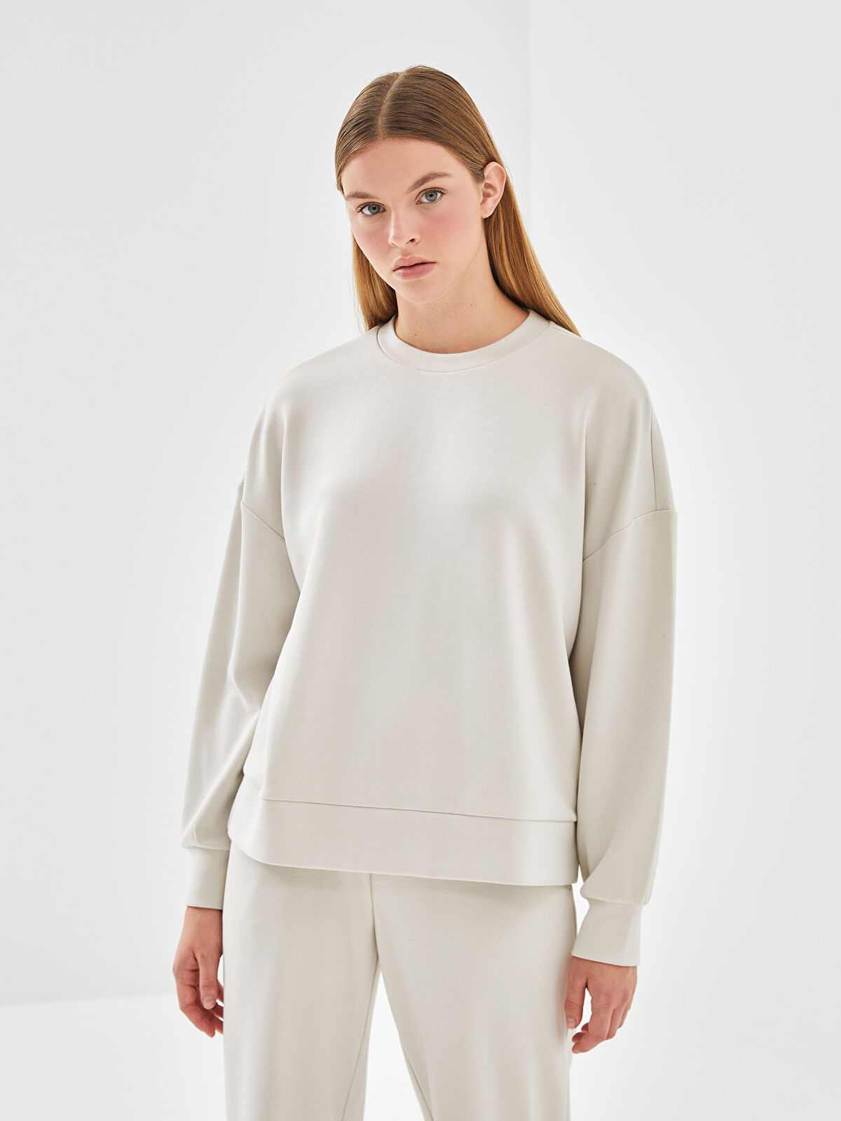 LCW Vision Bej Bisiklet Yaka Oversize Kadın Sweatshirt - S54604Z8
