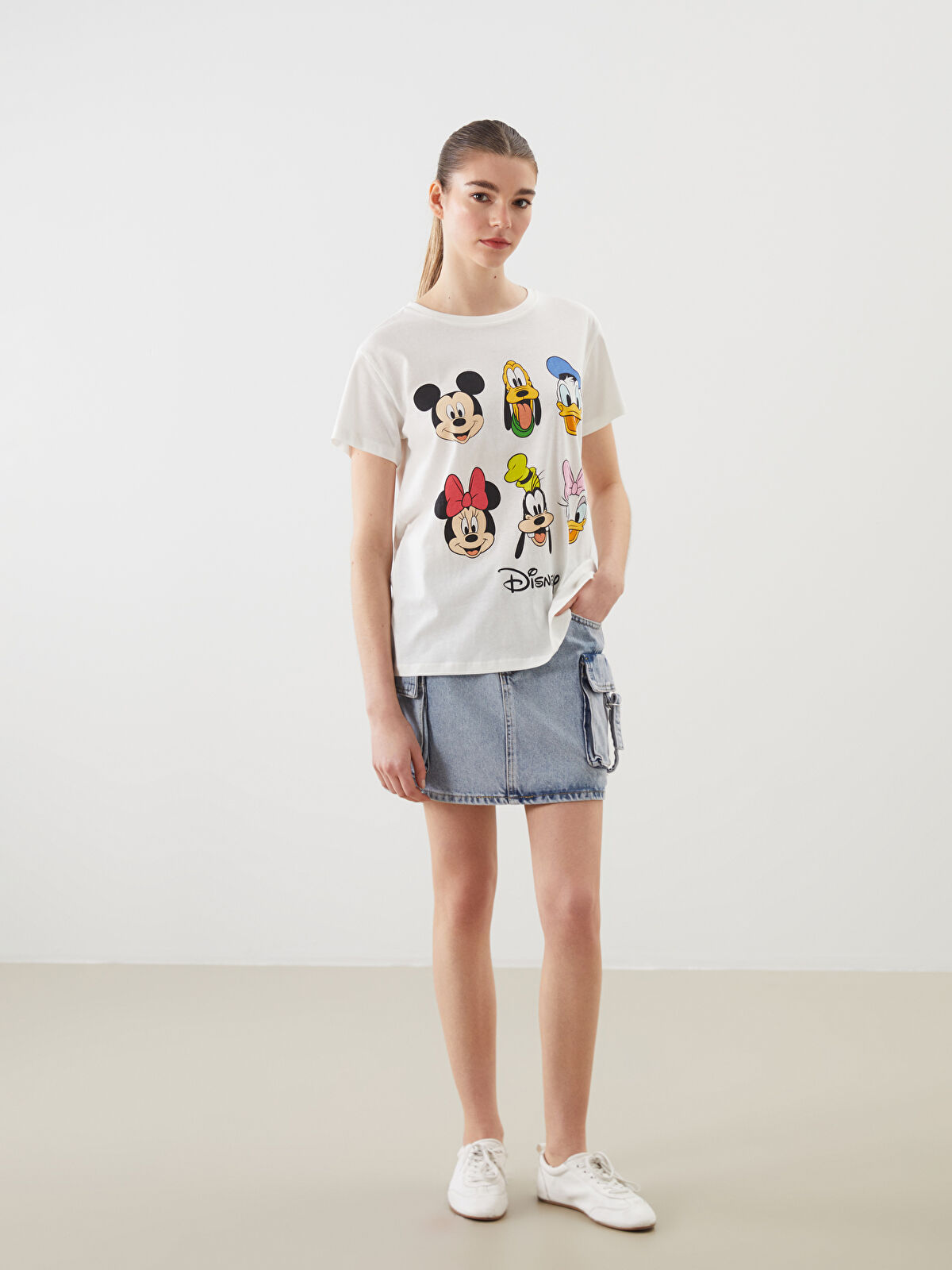 専用です☺︎ XSIDE Mickey and Friends Printed Women's T-Shirt -S54984Z8