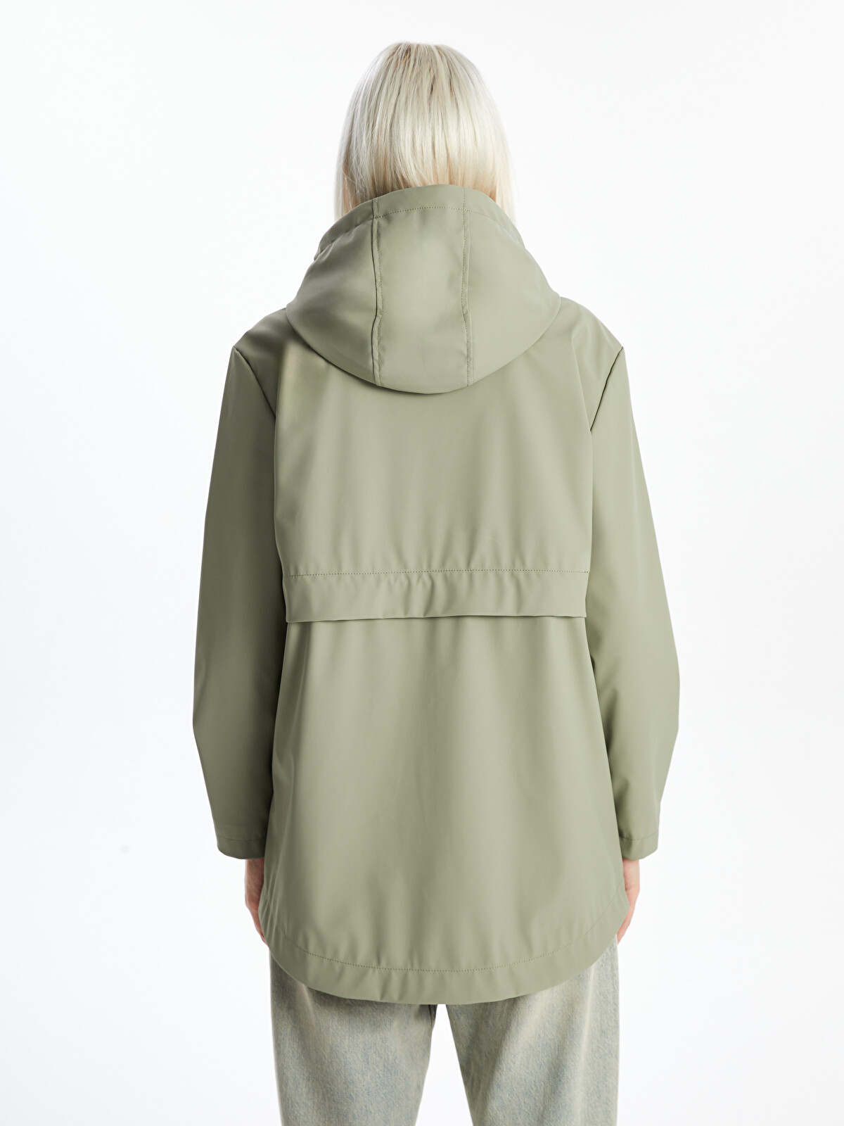 XSIDE Kapüşonlu Oversize Kadın Yağmurluk - S56090Z8-KEL | LC Waikiki