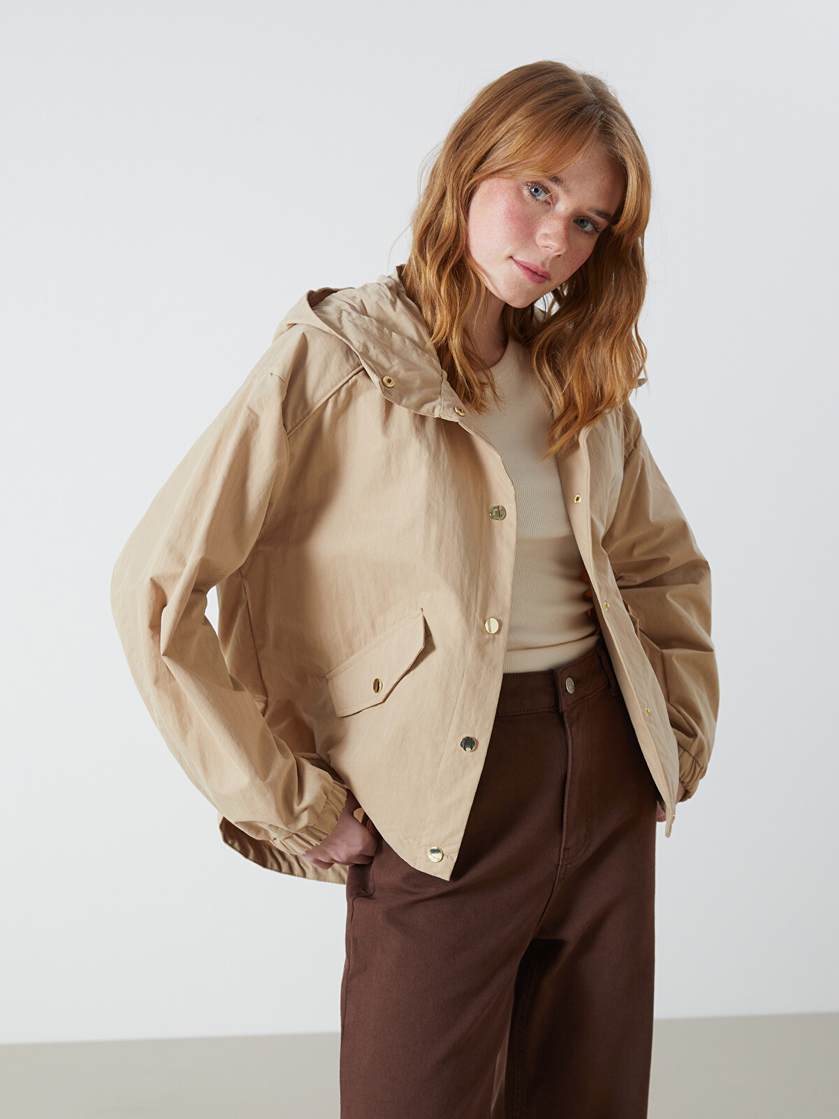 XSIDE Bej Kapüşonlu Düz Oversize Kadın Trençkot - S56091Z8-Q7H | LCW