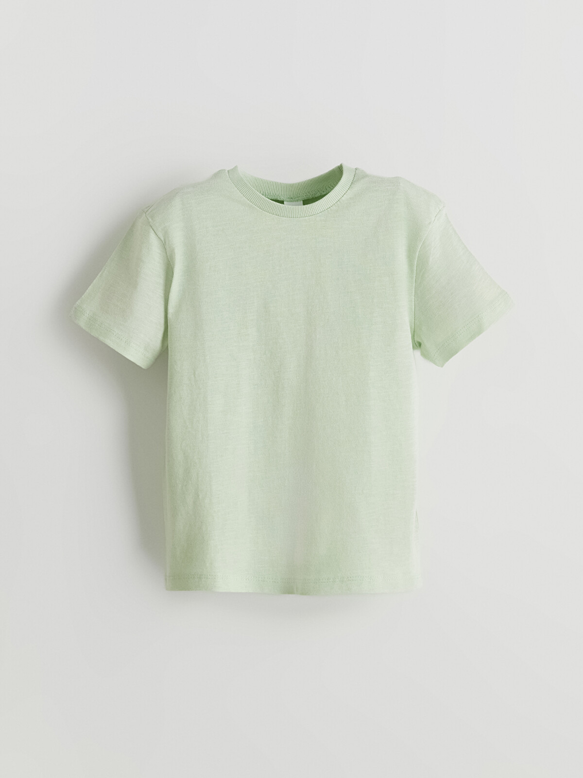 LCW Kids Yeşil Bisiklet Yaka Basic Erkek Çocuk Tişört - S56304Z1
