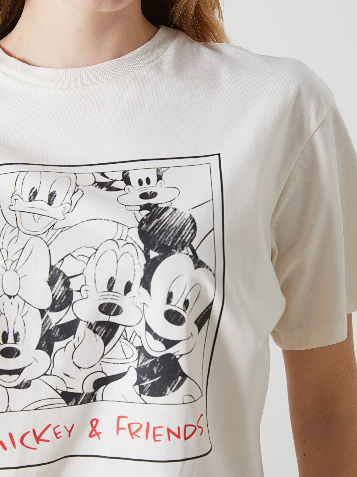 LCW Vision Bej Bisiklet Yaka Mickey Mouse Baskılı Kadın Tişört