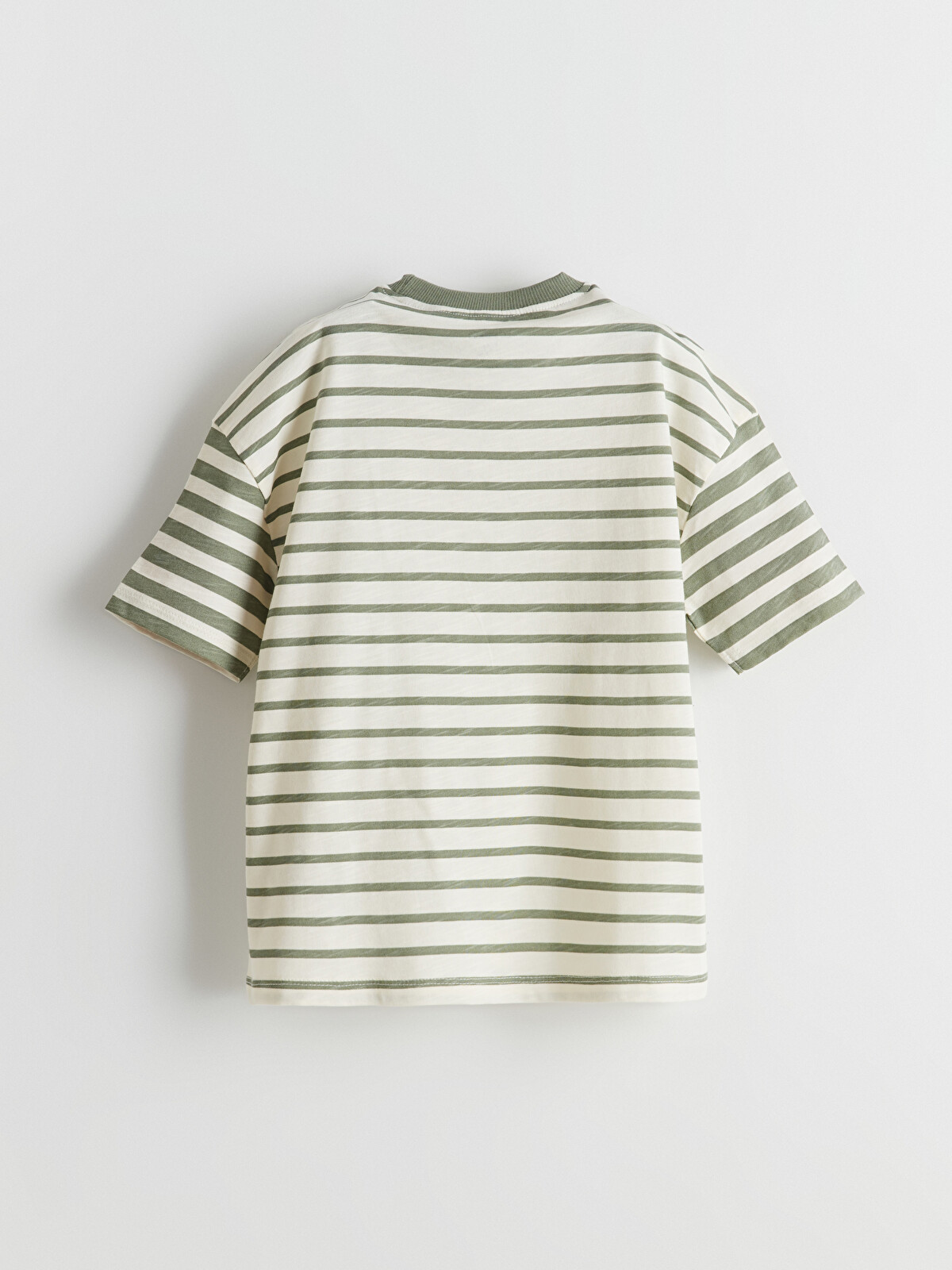 LCW baby Yeşil Bisiklet Yaka Çizgili Erkek Bebek Tişört - S56985Z1