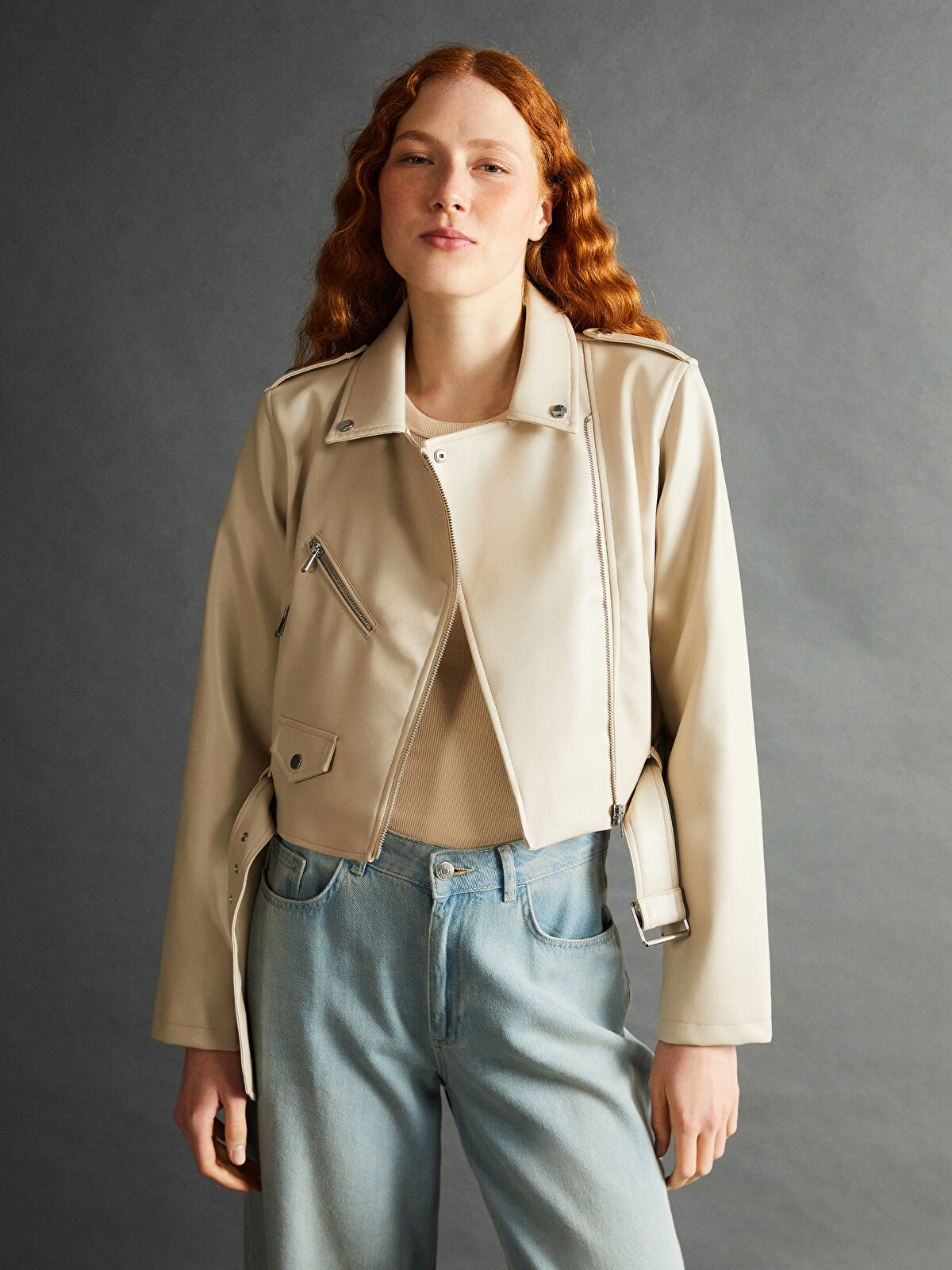 é belt jacket ivory leather leather-jacket-with-belt_1080x