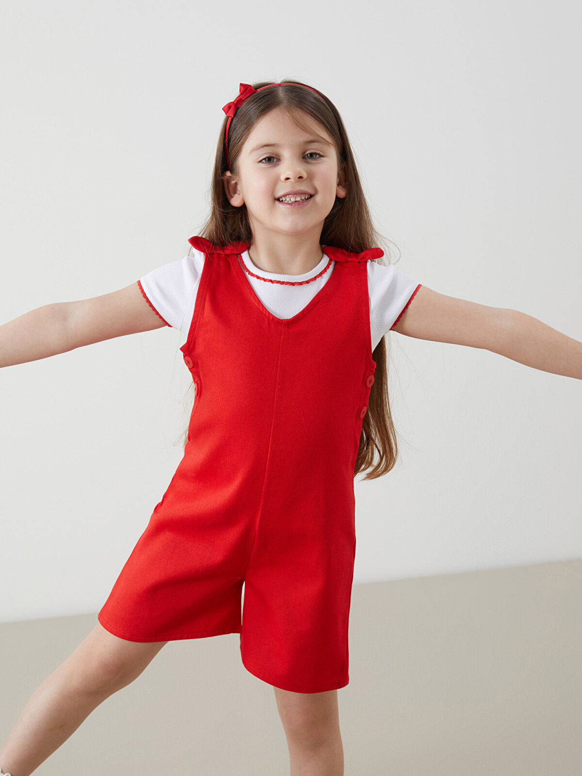 LCW Kids Beyaz Bisiklet Yaka Kız Çocuk Tişört ve Tulum 2'li