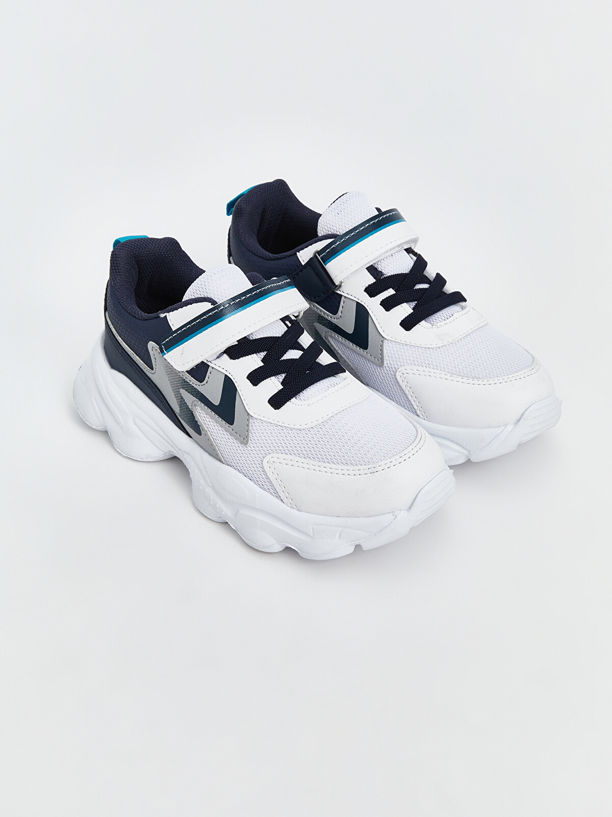 LCW STEPS Bağcık ve Cırt Cırtlı Erkek Çocuk Spor Ayakkabı