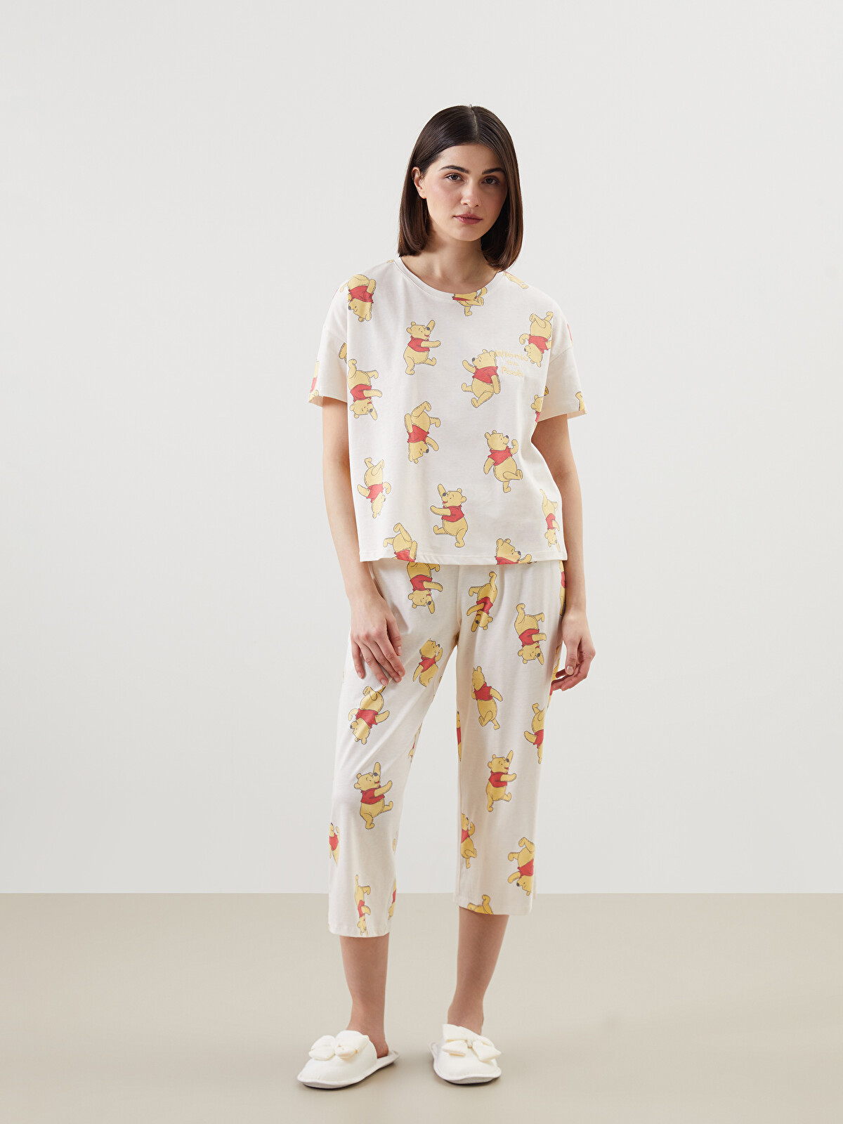 LCW Young Bisiklet Yaka Winnie the Pooh Baskılı Kadın Pijama
