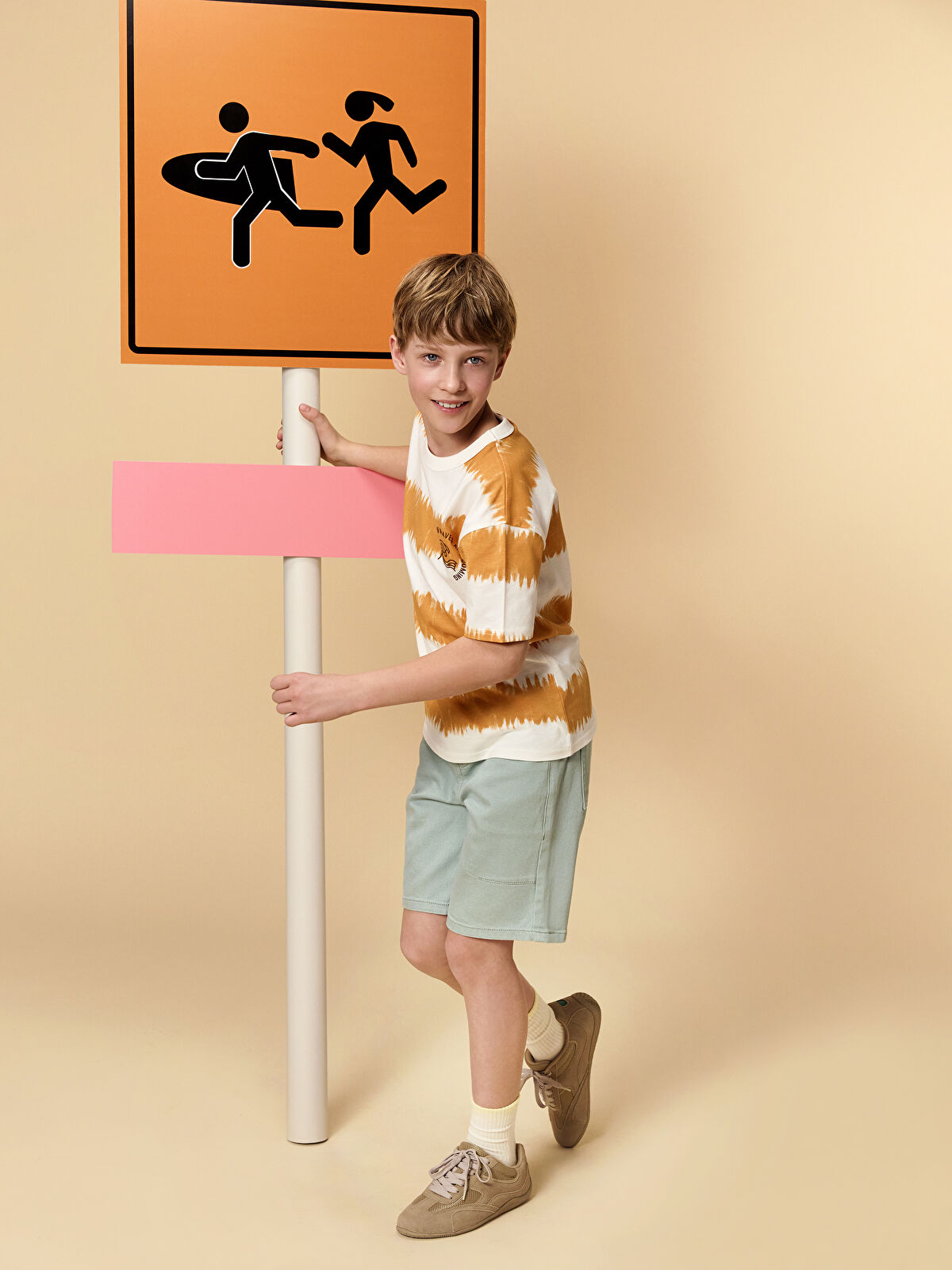 LCW Kids Beli Ayarlanabilir Lastikli Erkek Çocuk Jean Şort