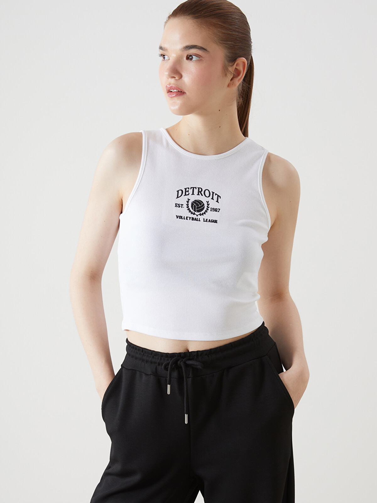 XSIDE ACTIVE Crew Neck Embroidered Women's Crop Top - S5EE40Z8-Q6K