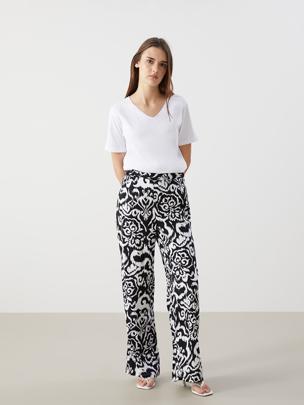 LCWAIKIKI Classic Elasticated Waist Patterned Women's