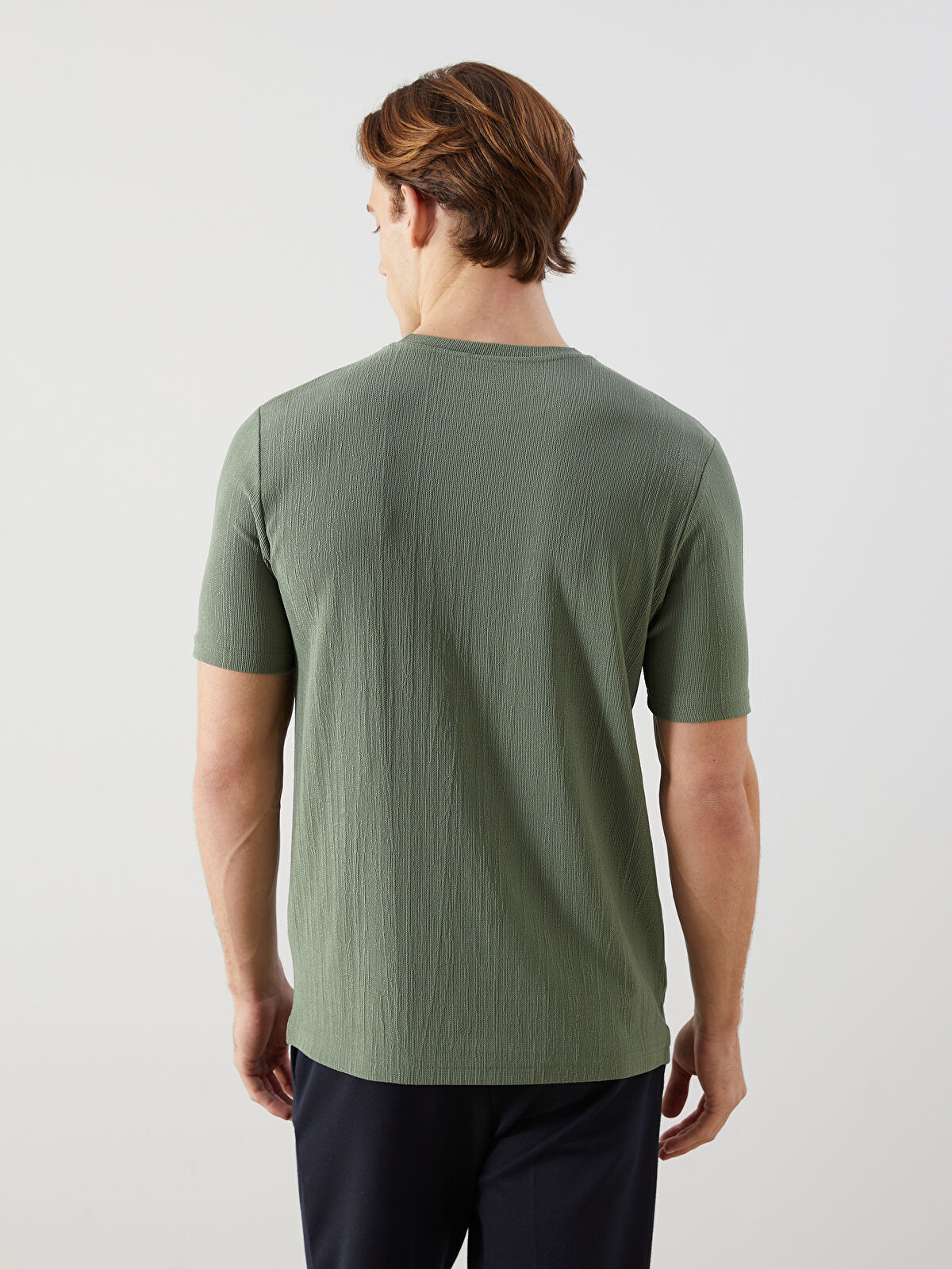 LCWAIKIKI Classic Yeşil Bisiklet Yaka Kısa Kollu Baskılı Erkek