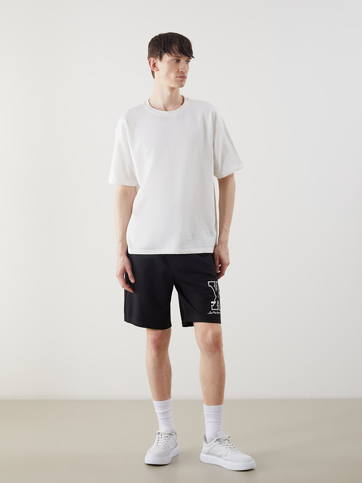 XSIDE Standard Fit Men's Shorts - S5FF16Z8-CVL - LC Waikiki