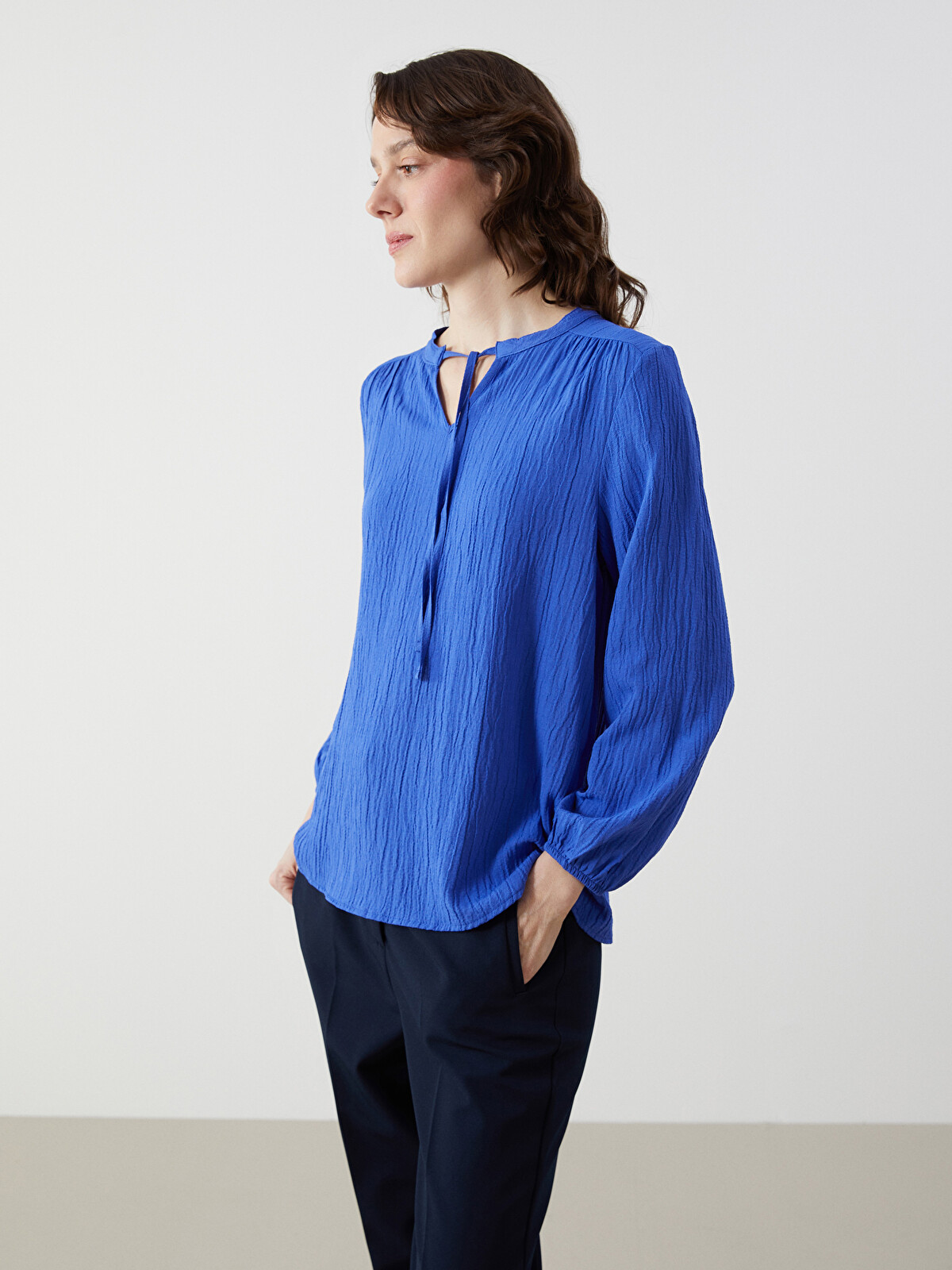 LCWAIKIKI Classic Tie Neck Textured Oversize Women's Blouse