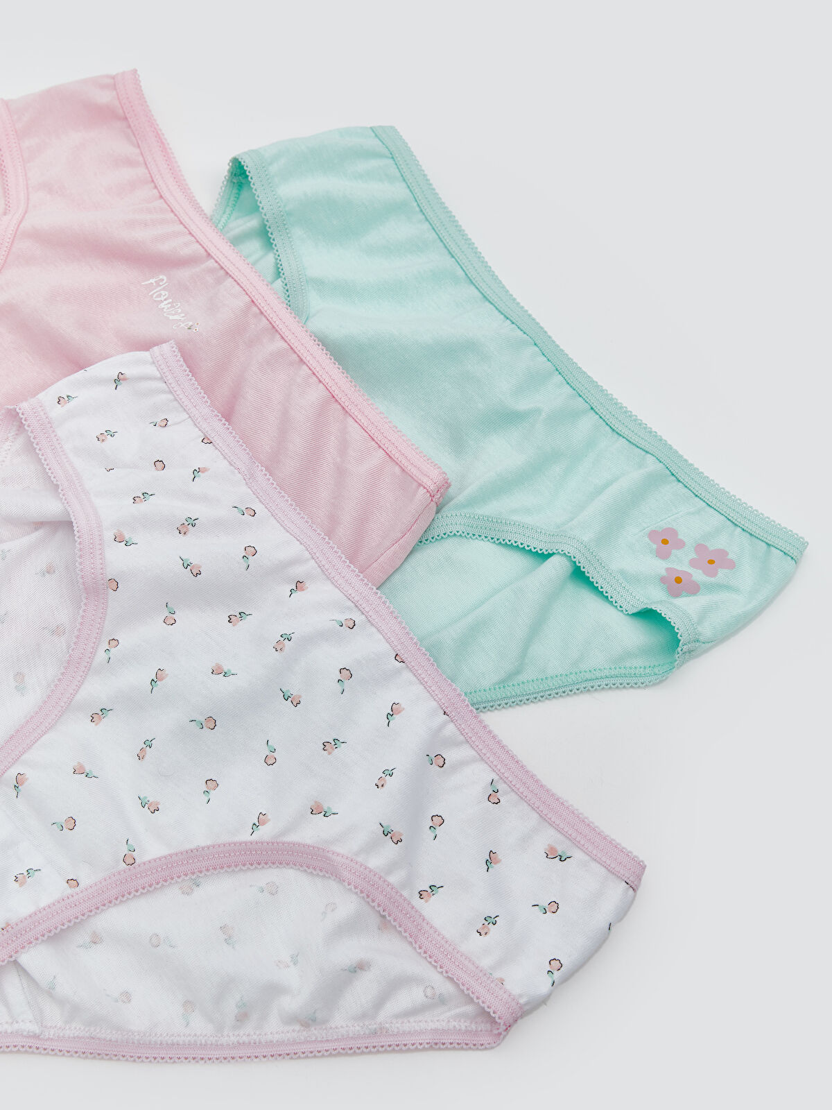 【K-girls】 LCW Kids Printed Girl's Panties 3 pcs -S5FU54Z4-FYX - LC Waikiki
