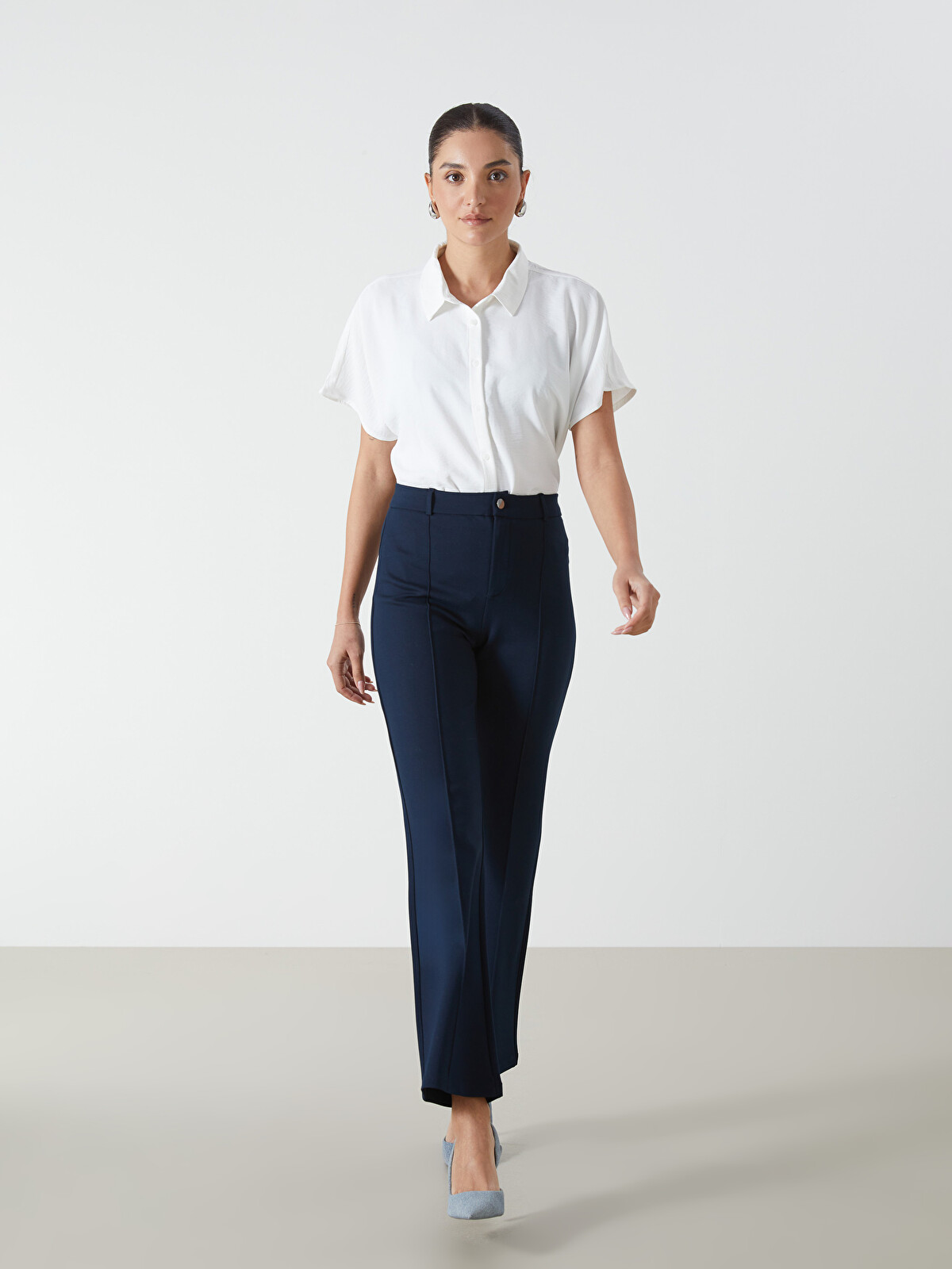 LCWAIKIKI Classic Slim Fit Women's Trousers - S5G314Z8-E1J | LC