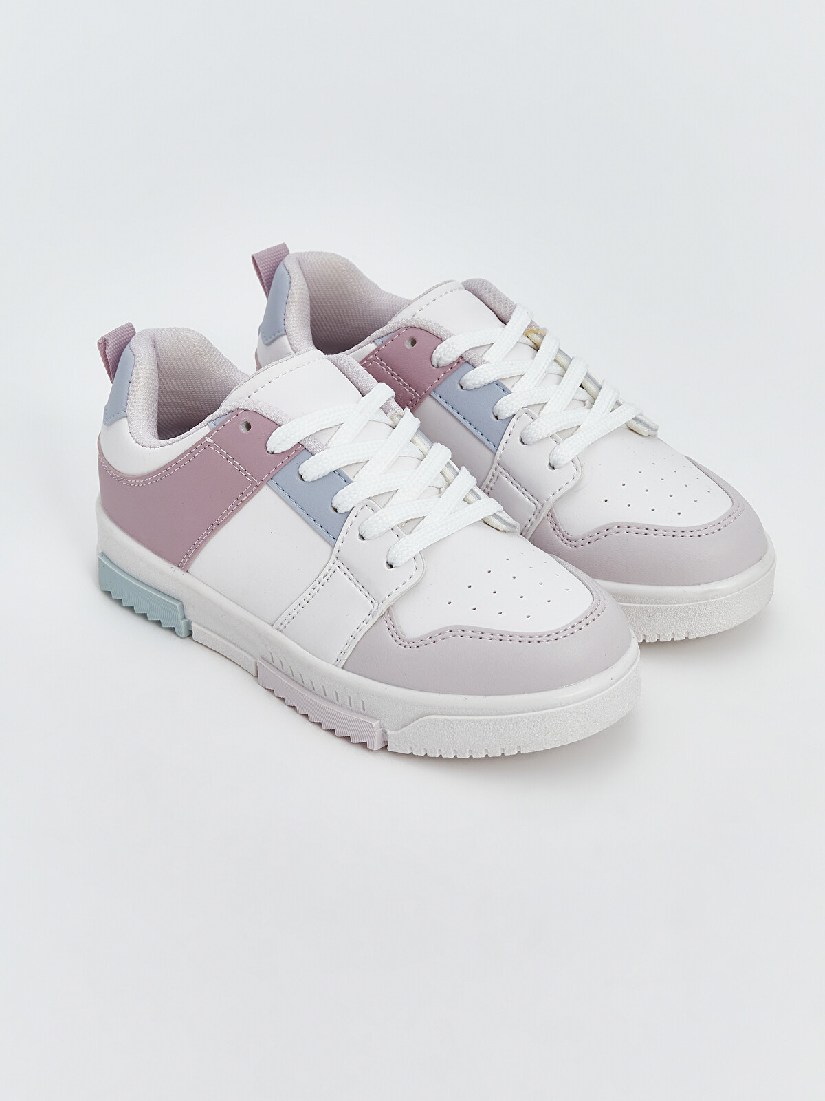 LCW STEPS Bağcıklı Kız Çocuk Spor Ayakkabı - S5G429Z4-J5E | LC Waikiki