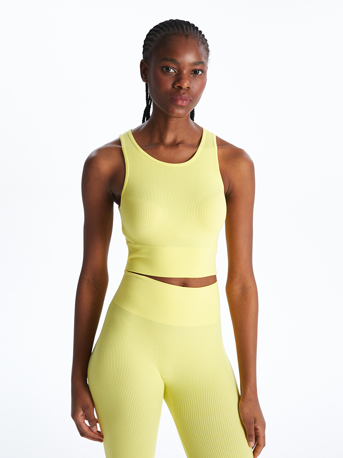 LCWAIKIKI Classic Crop Top Fără Cusături Cu Guler Rotund
