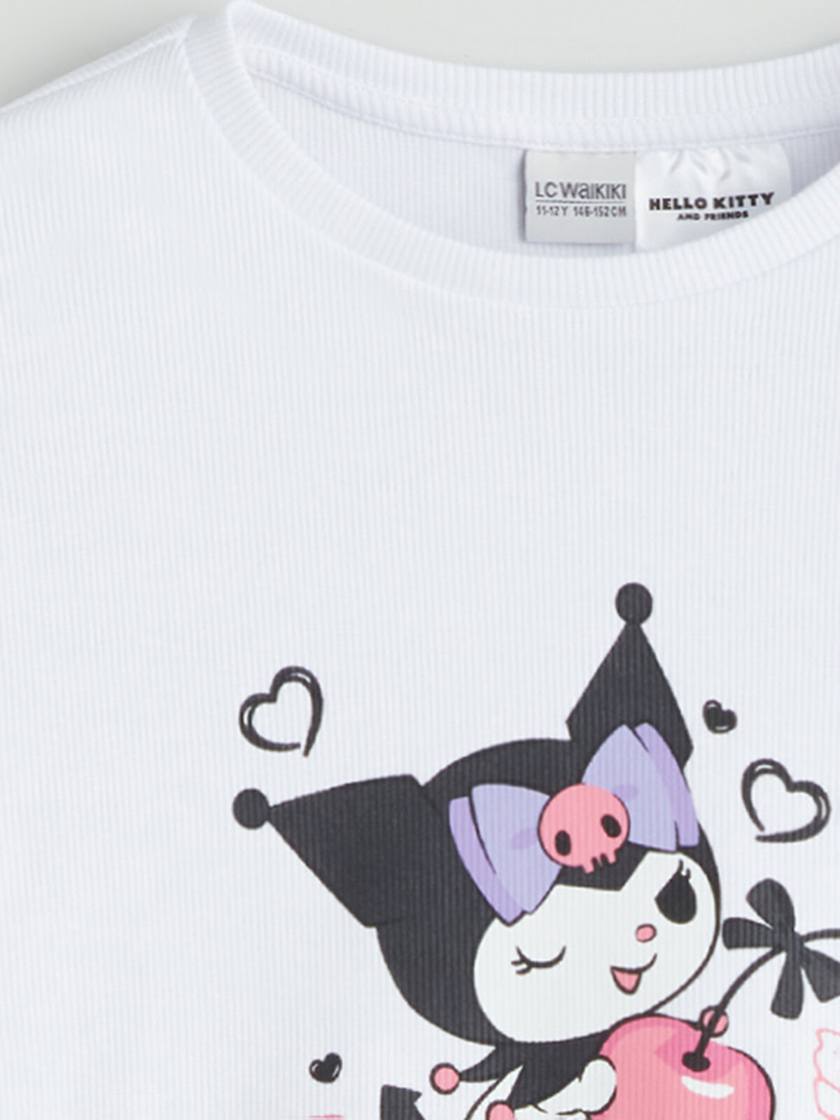 LCW Kids Bisiklet Yaka Kuromi Baskılı Kız Çocuk Crop Tişört