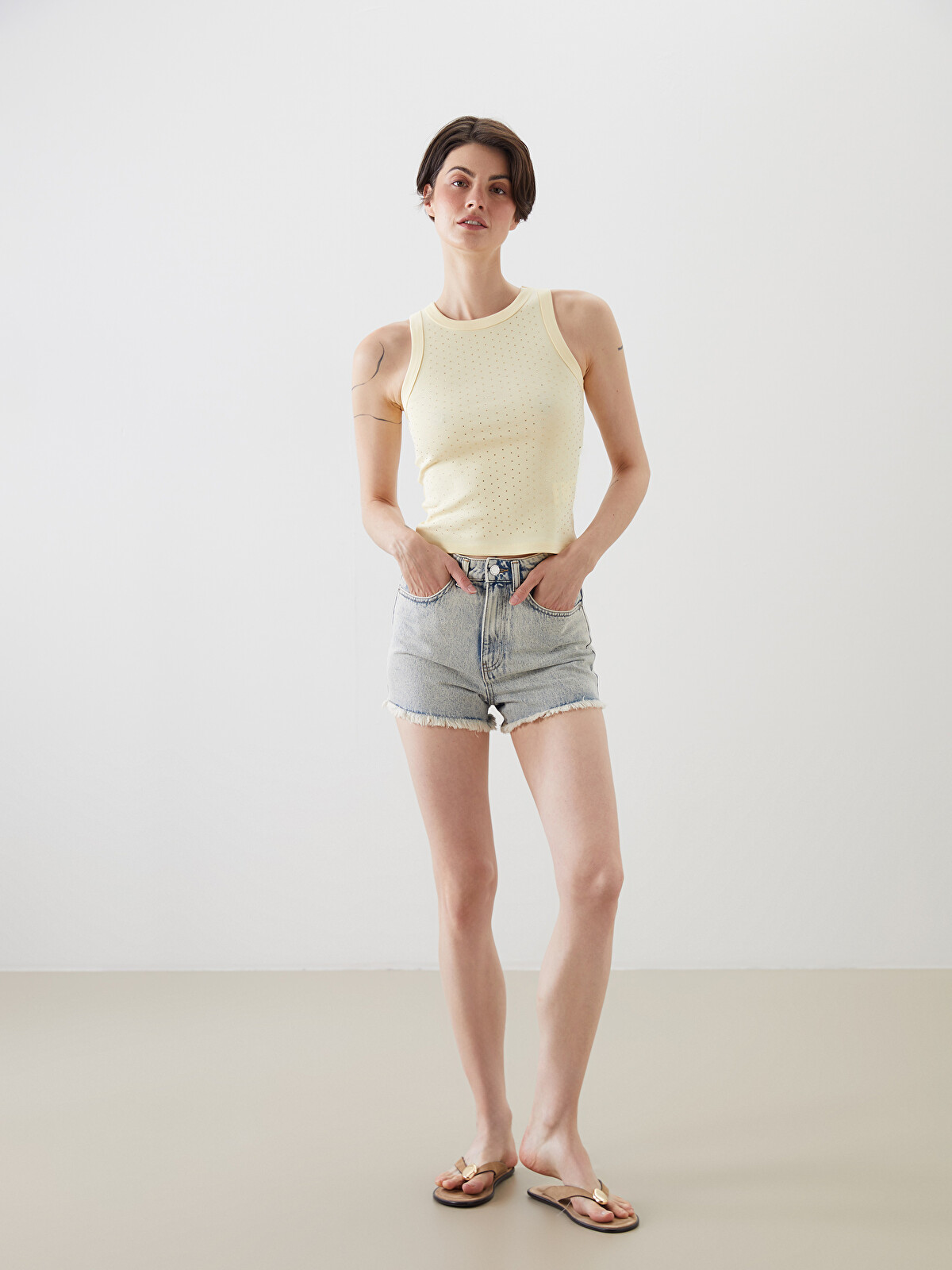 LCW Jeans Regular Fit Women's Denim Shorts - S5GF99Z8-311 | LC Waikiki