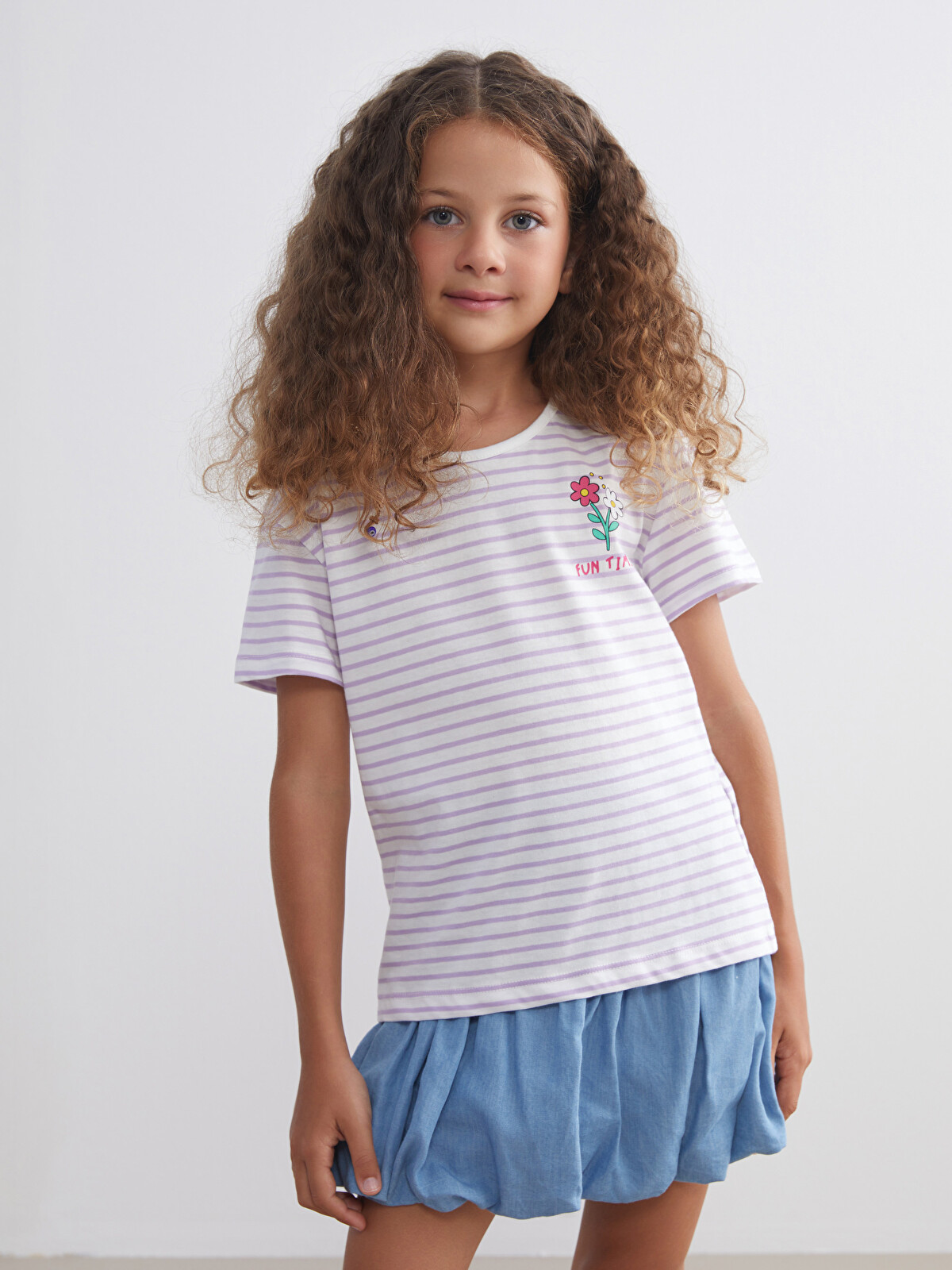 LCW Kids Lila Bisiklet Yaka Çizgili Kız Çocuk Tişört - S5GJ66Z1