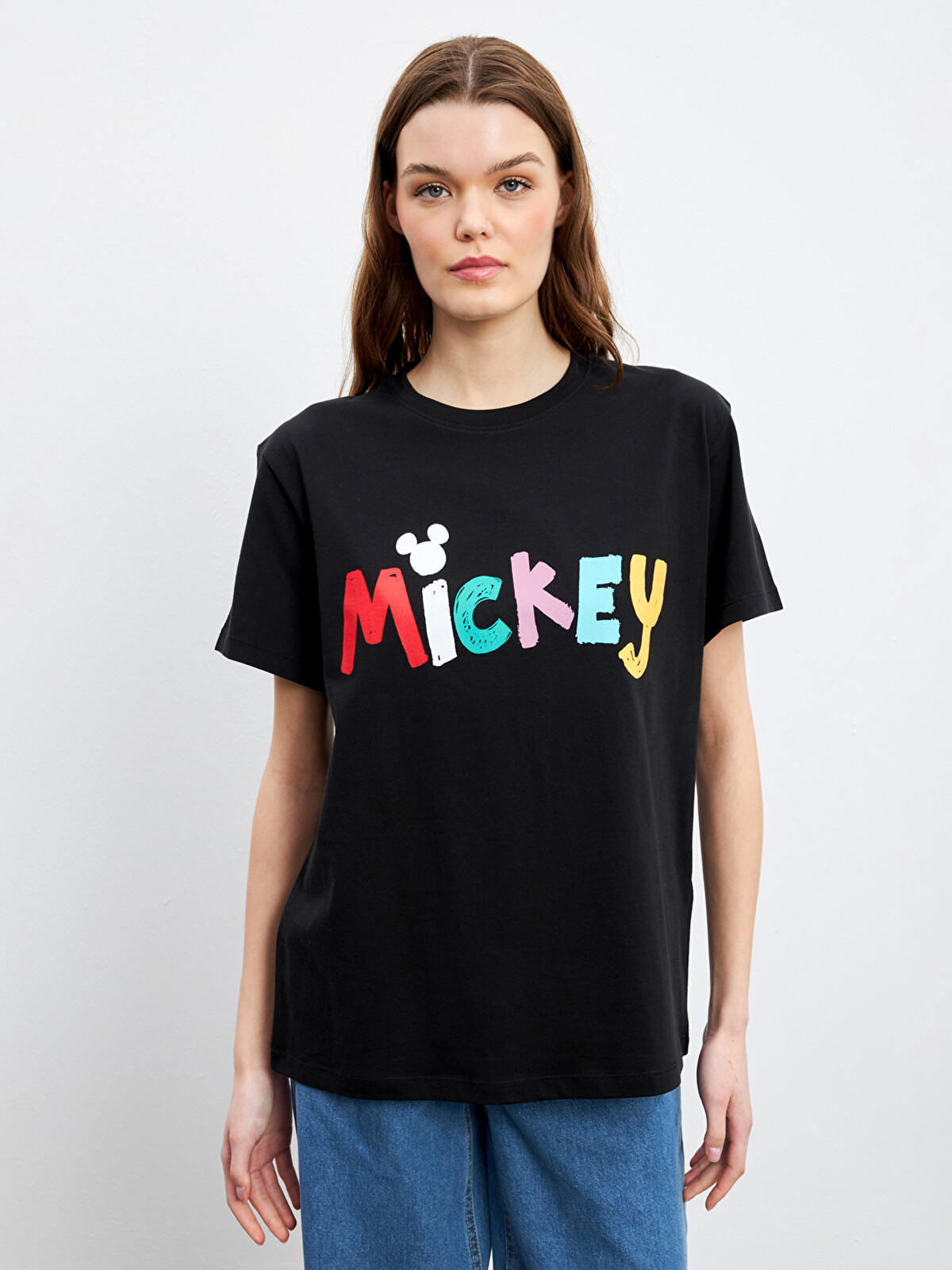 みき LCWAIKIKI Classic Bisiklet Yaka Mickey Mouse Baskılı Kadın Tişört