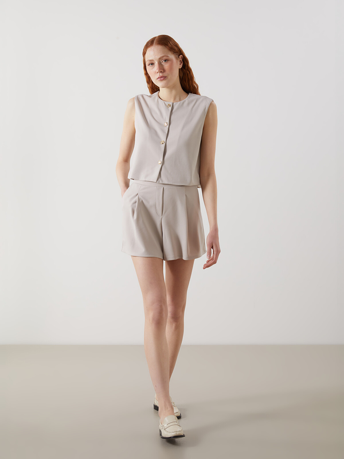LCW Vision Elastic Waist Crepe Women's Pleated Shorts - S5GM18Z8